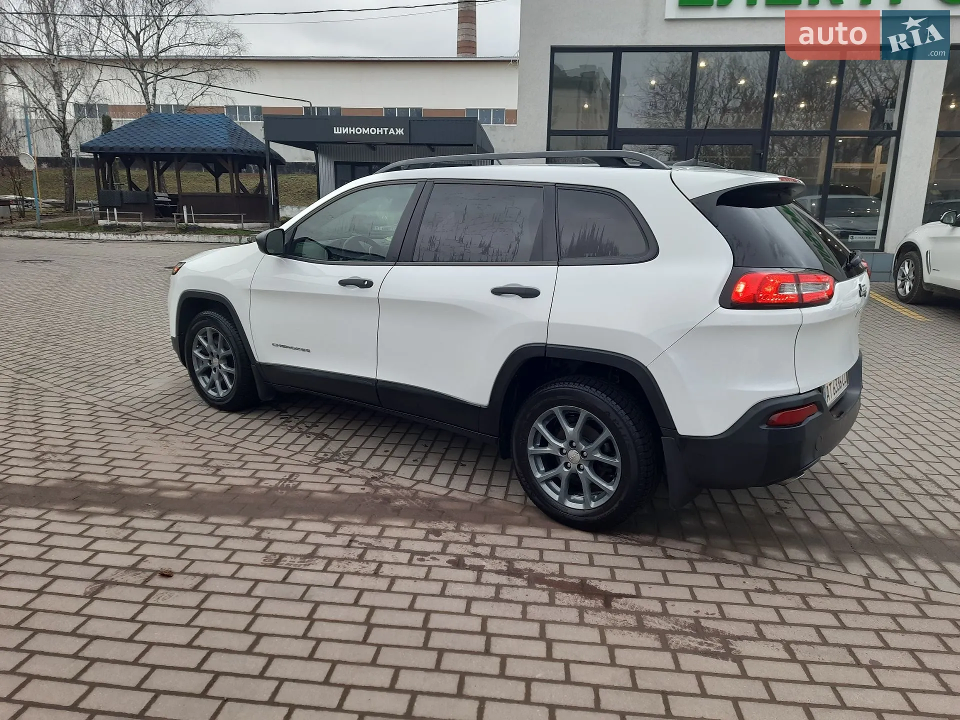 2016 Jeep Cherokee - мініатюра 19