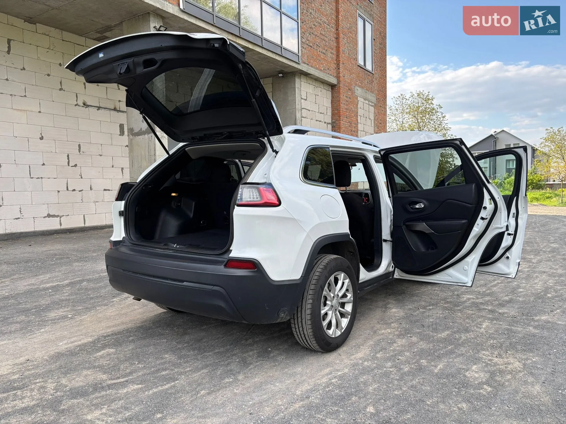 2018 Jeep Cherokee - мініатюра 34