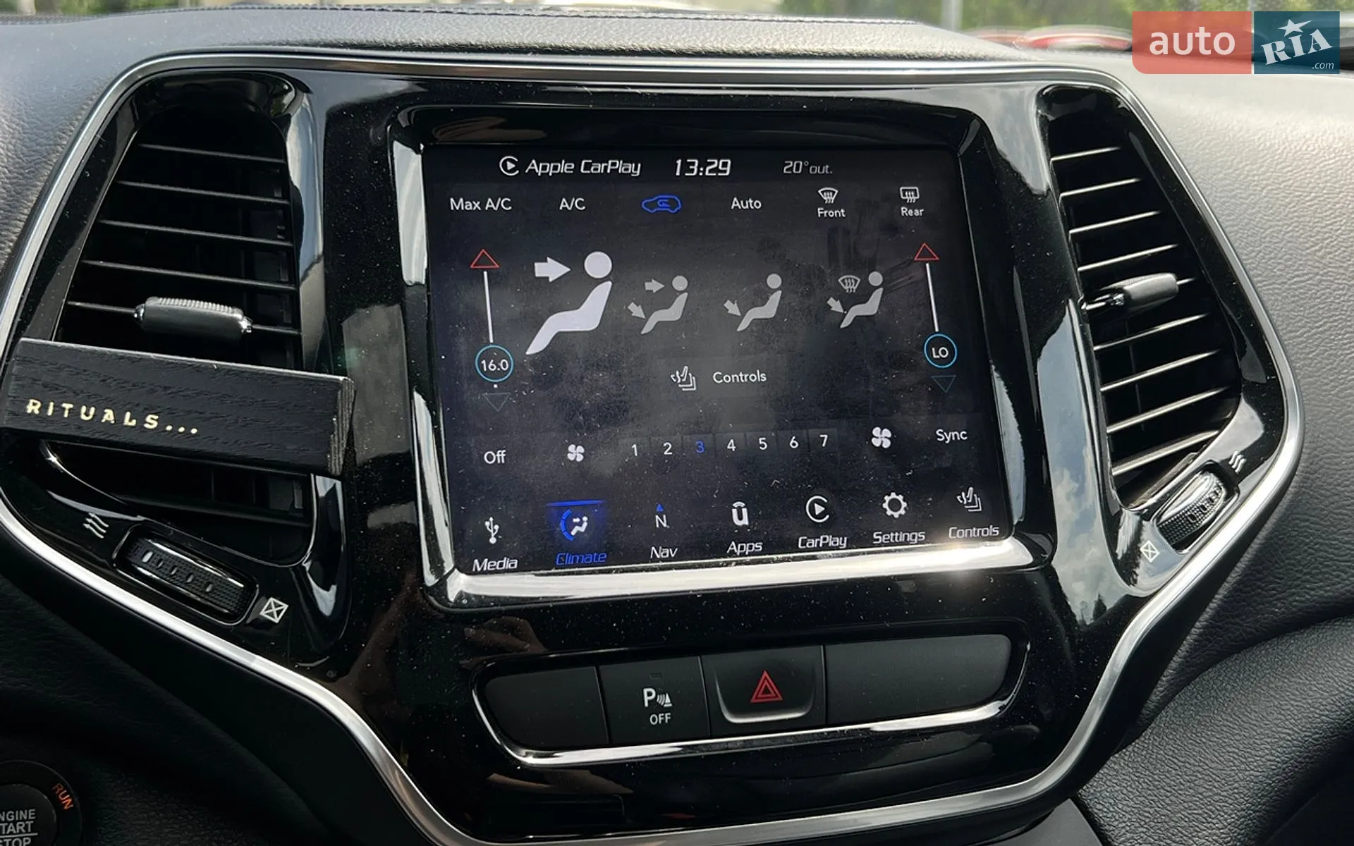 2019 Jeep Cherokee - мініатюра 17