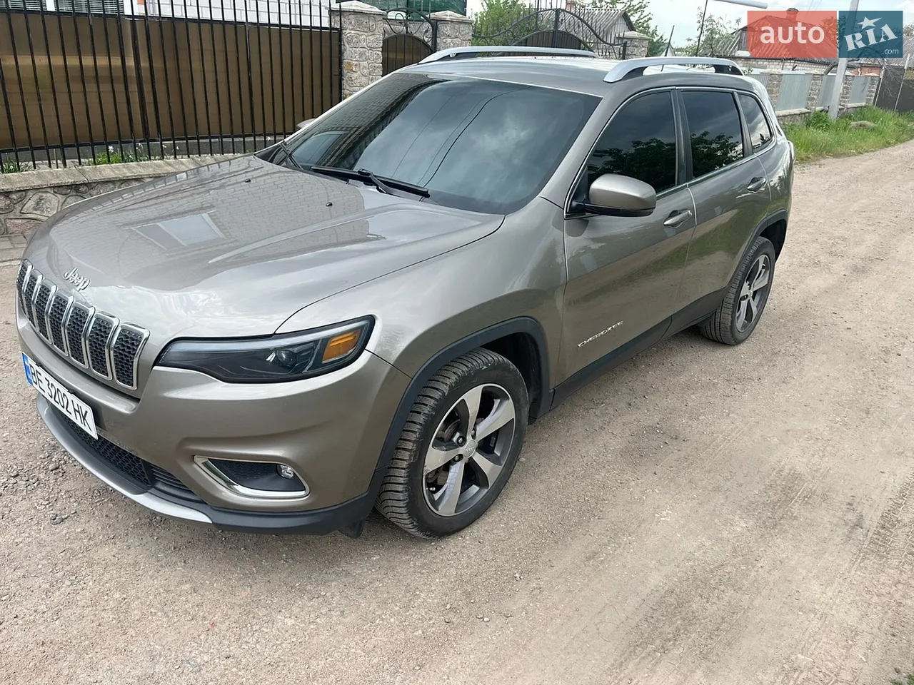 2019 Jeep Cherokee - мініатюра 24