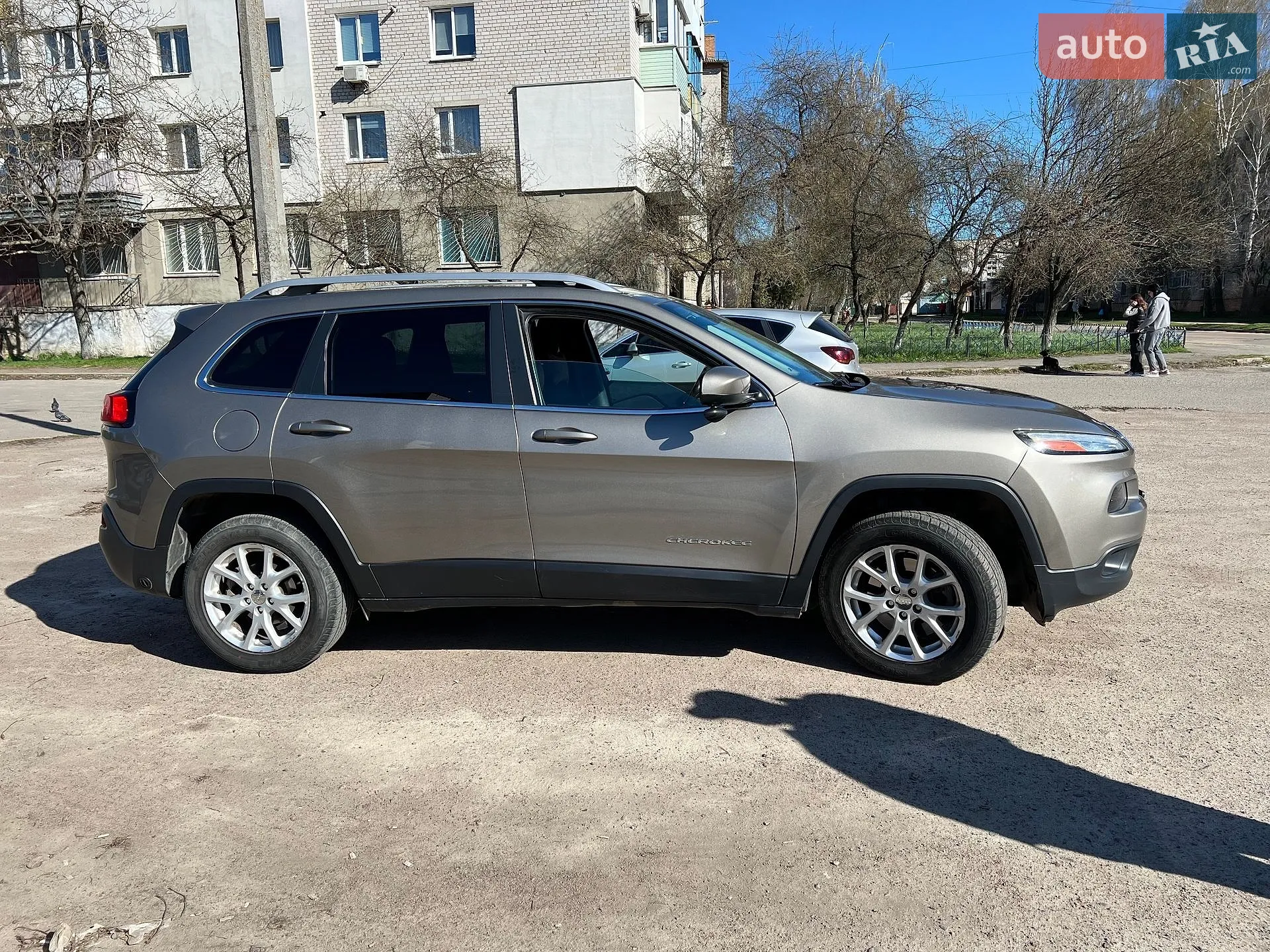 2016 Jeep Cherokee - мініатюра 5