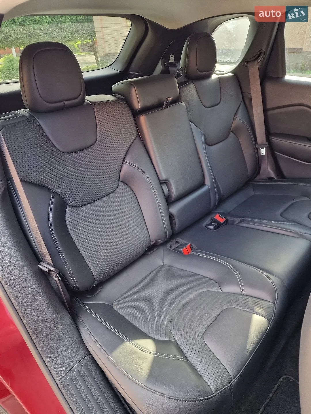 2021 Jeep Cherokee - мініатюра 12