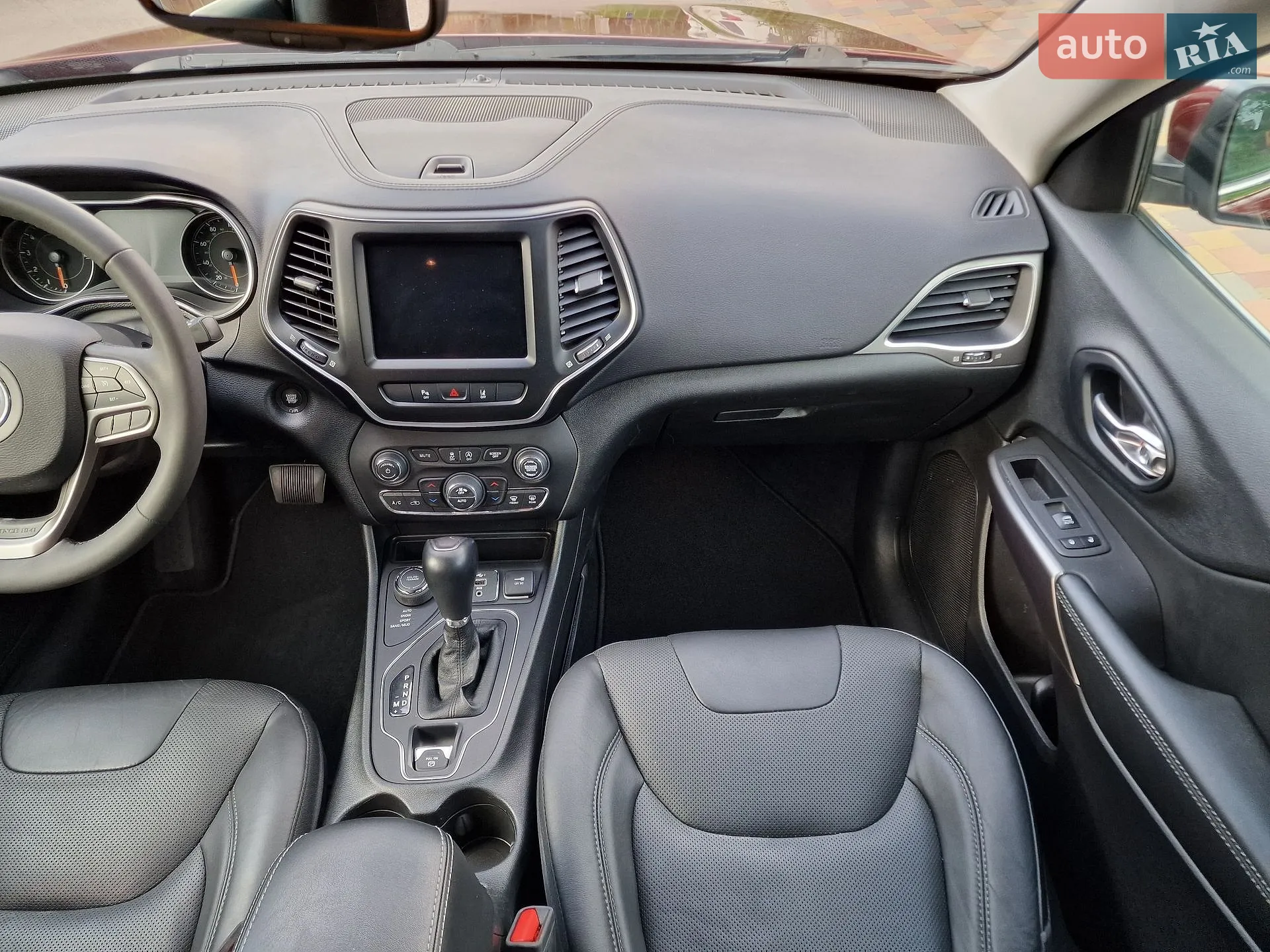 2021 Jeep Cherokee - мініатюра 19