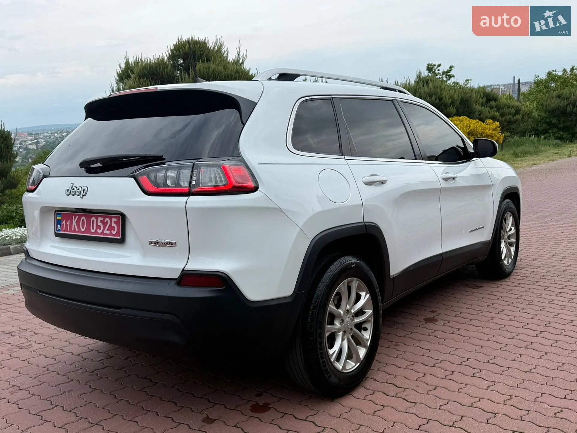 2019 Jeep Cherokee - мініатюра 4