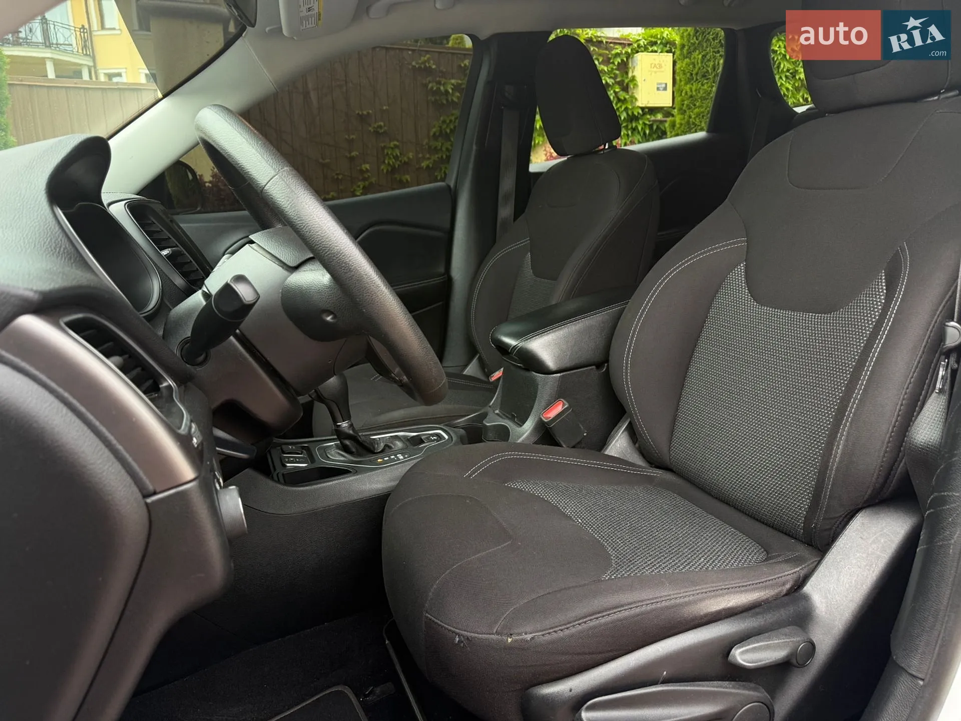 2019 Jeep Cherokee - мініатюра 11