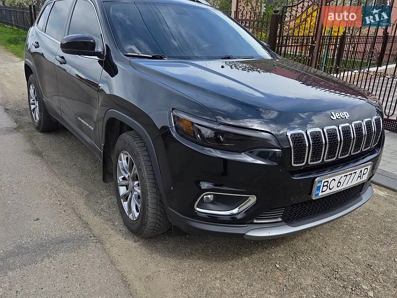 Jeep Cherokee