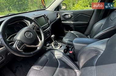 Внедорожник / Кроссовер Jeep Cherokee 2016 в Львове