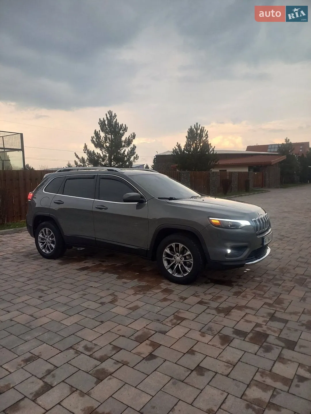2019 Jeep Cherokee - мініатюра 53