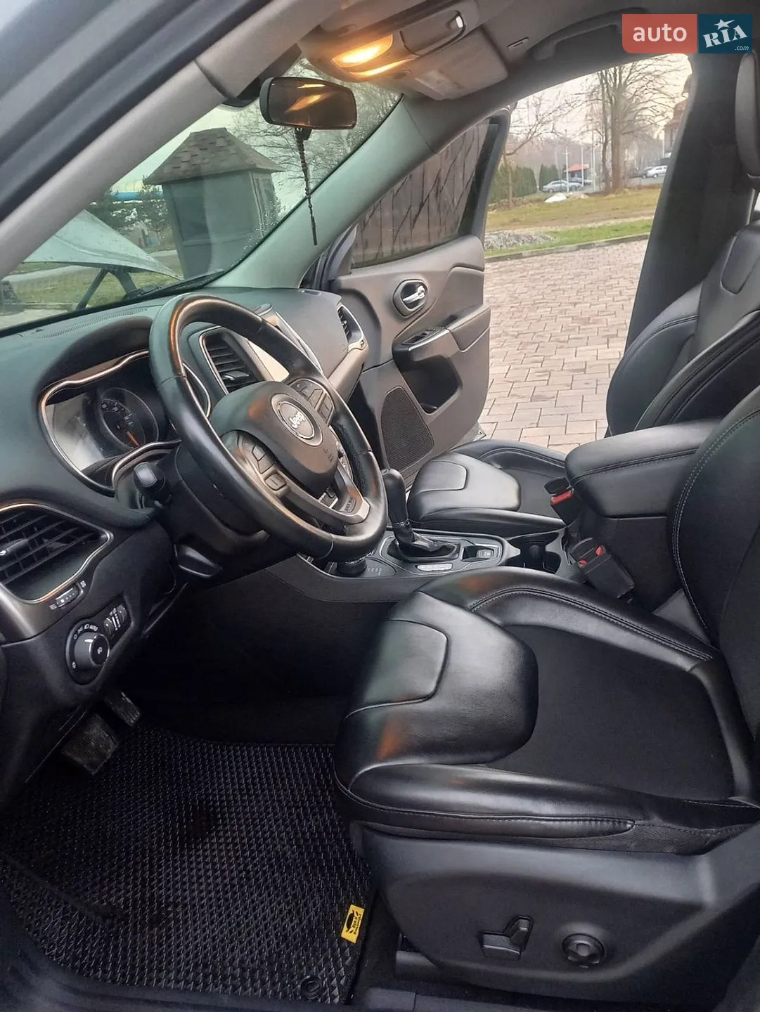 2019 Jeep Cherokee - мініатюра 60