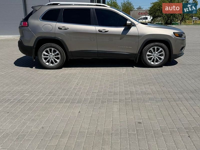 Внедорожник / Кроссовер Jeep Cherokee 2018 в Бершади