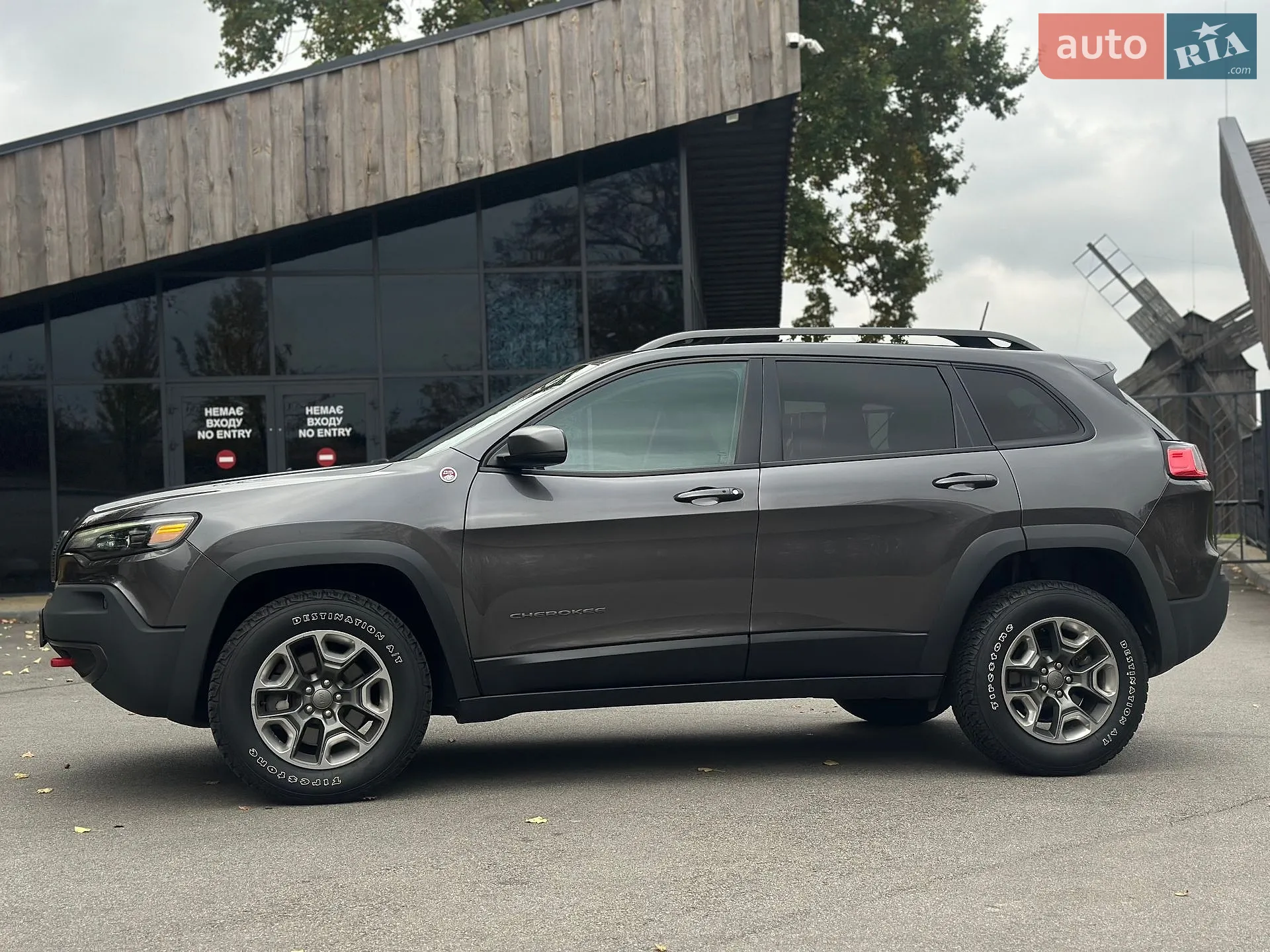 2018 Jeep Cherokee - мініатюра 10