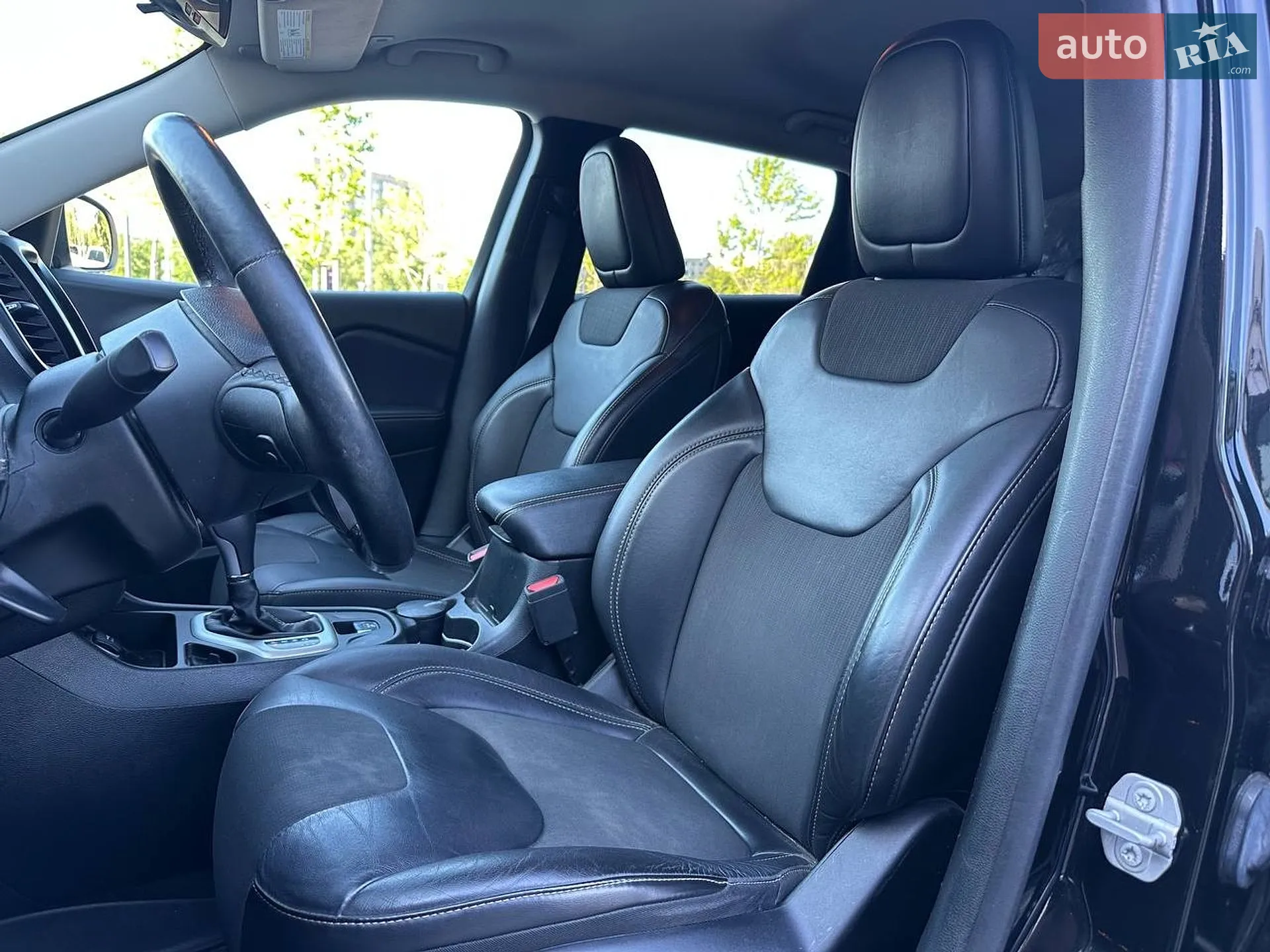 2017 Jeep Cherokee - мініатюра 9