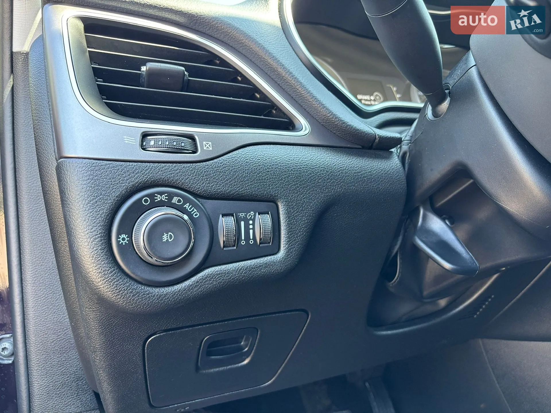 2021 Jeep Cherokee - мініатюра 22