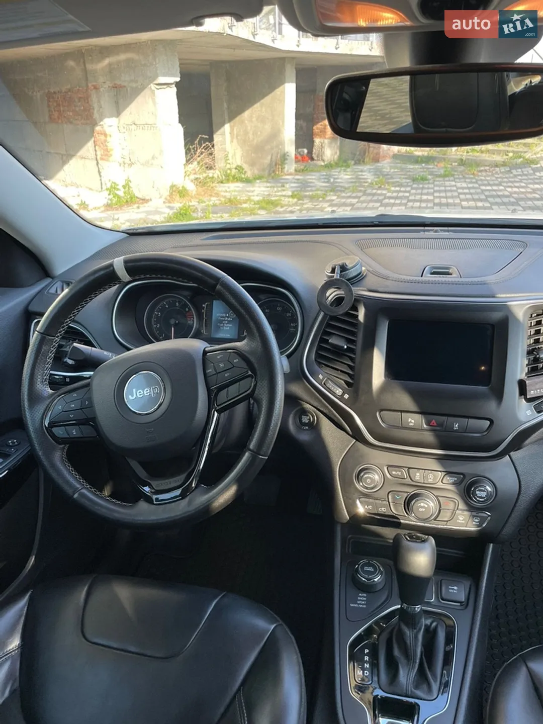 2021 Jeep Cherokee - мініатюра 24