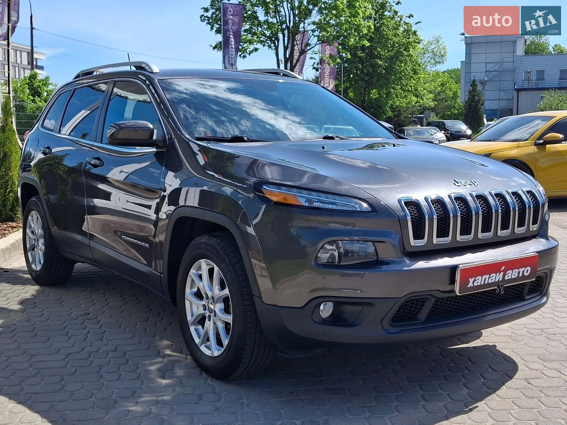 2015 Jeep Cherokee - мініатюра 3
