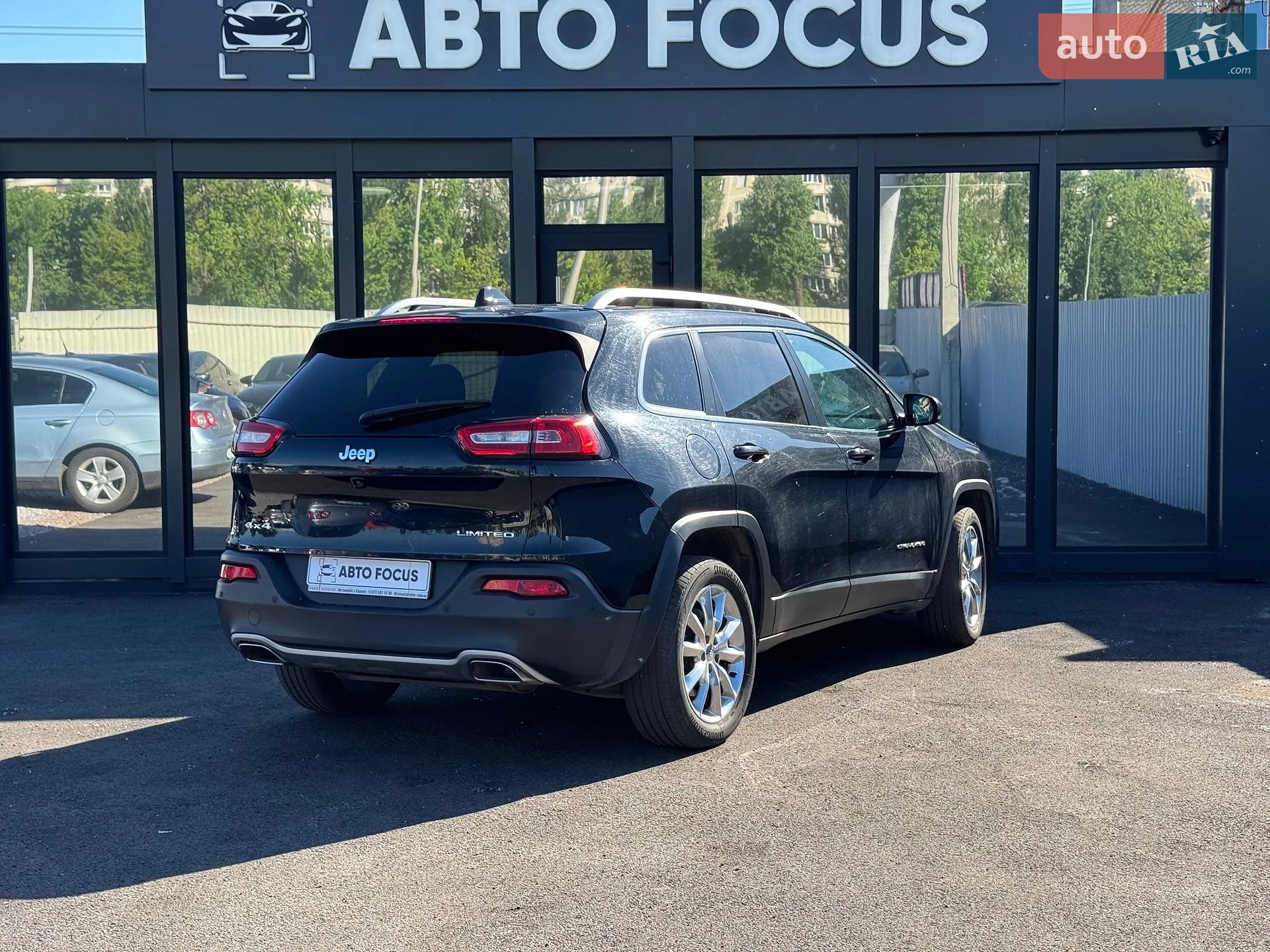 2016 Jeep Cherokee - мініатюра 5