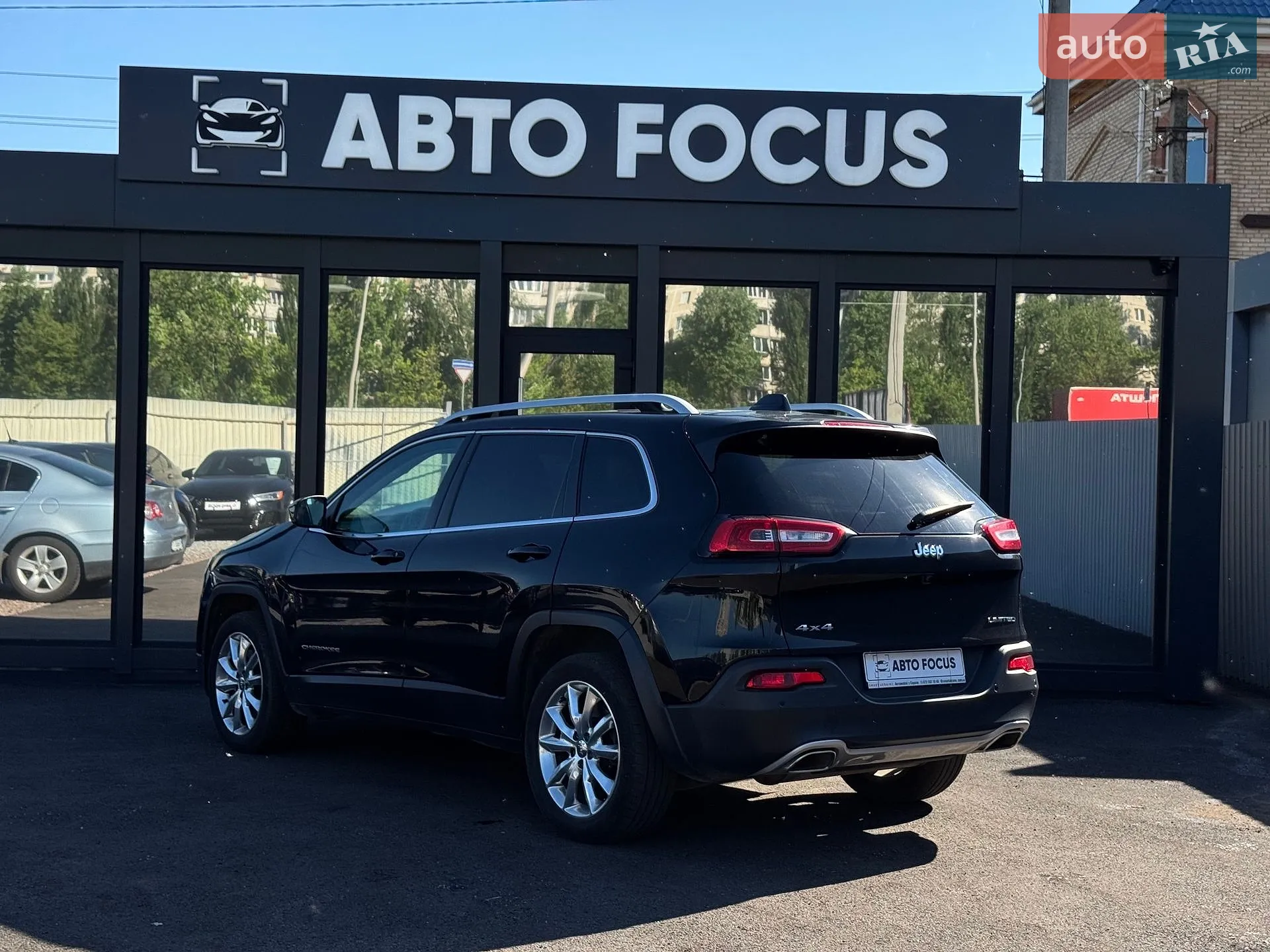2016 Jeep Cherokee - мініатюра 8
