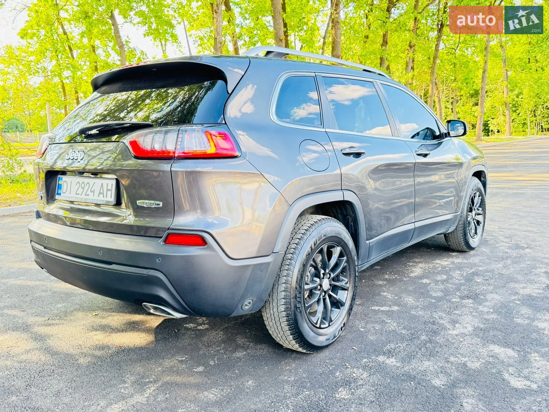 2020 Jeep Cherokee - мініатюра 5