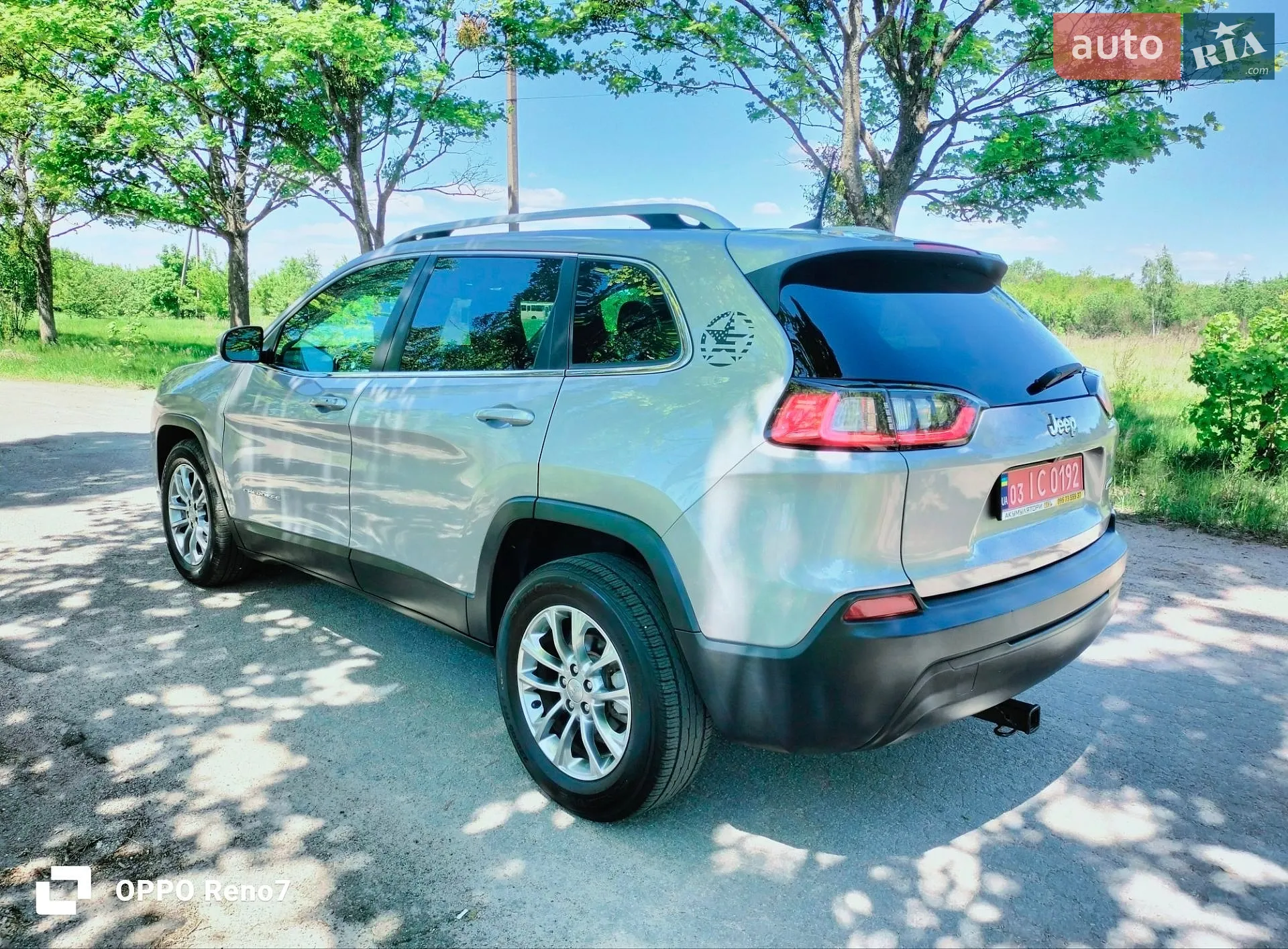 2019 Jeep Cherokee - мініатюра 3