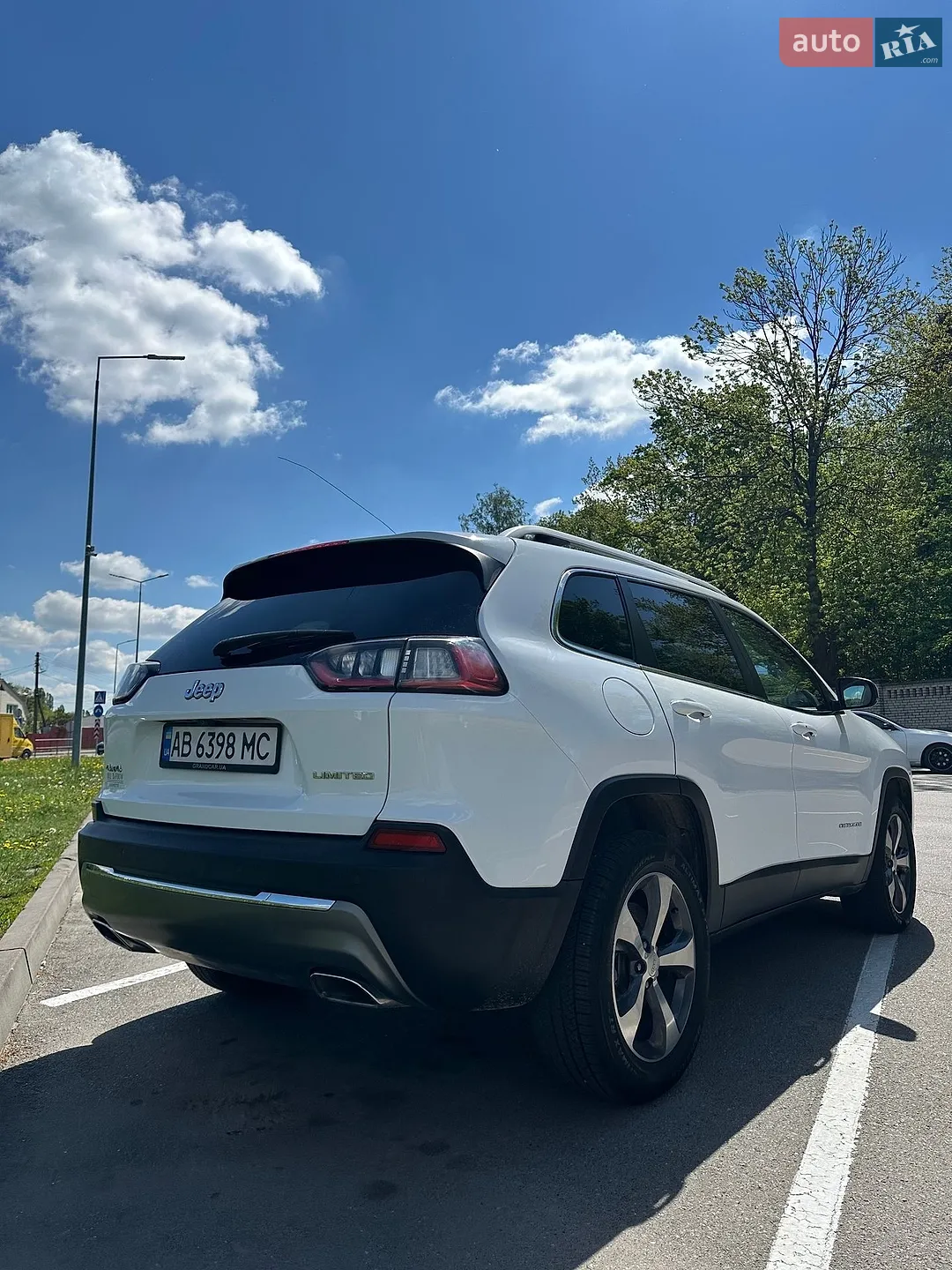 2018 Jeep Cherokee - мініатюра 10