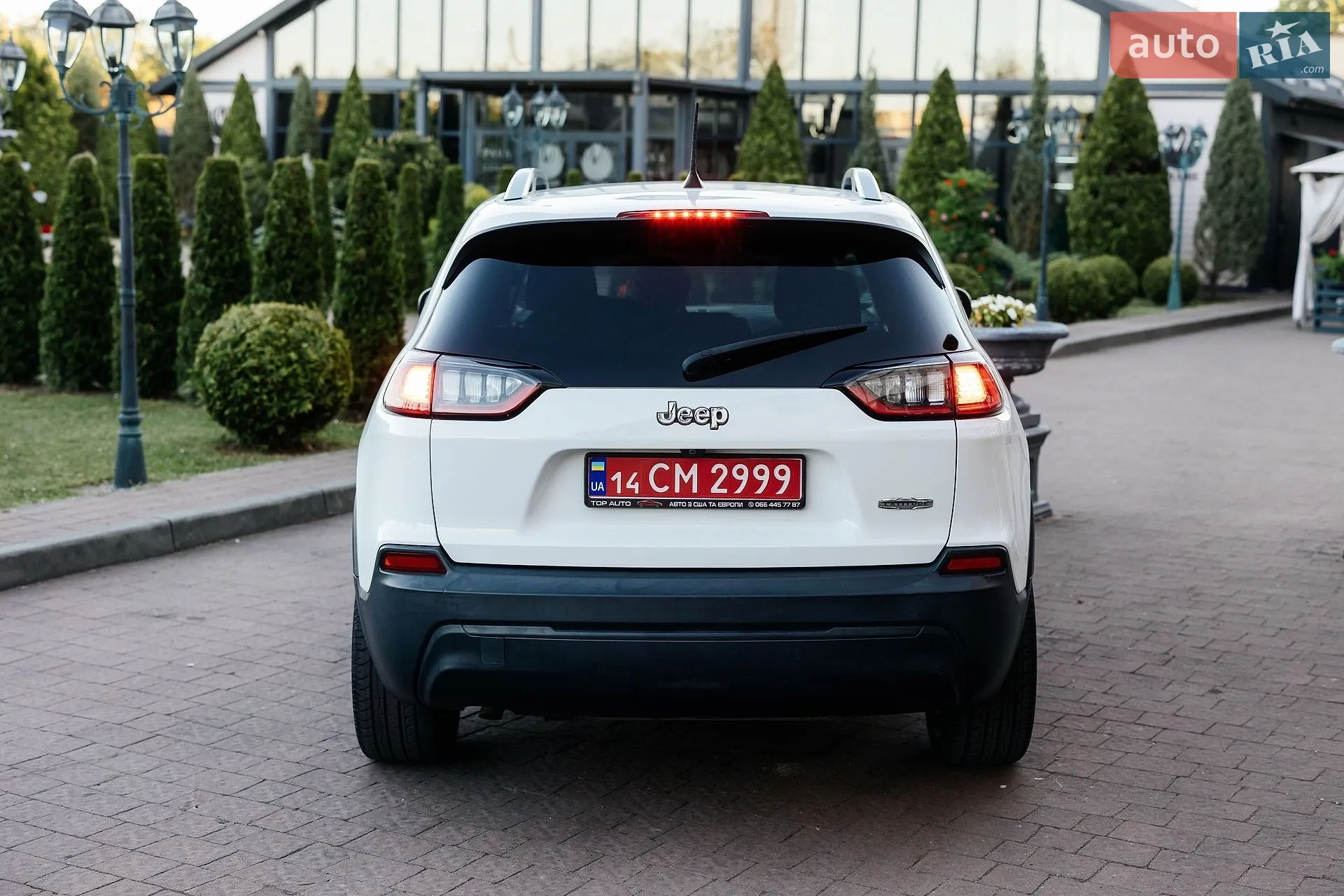 2019 Jeep Cherokee - мініатюра 23