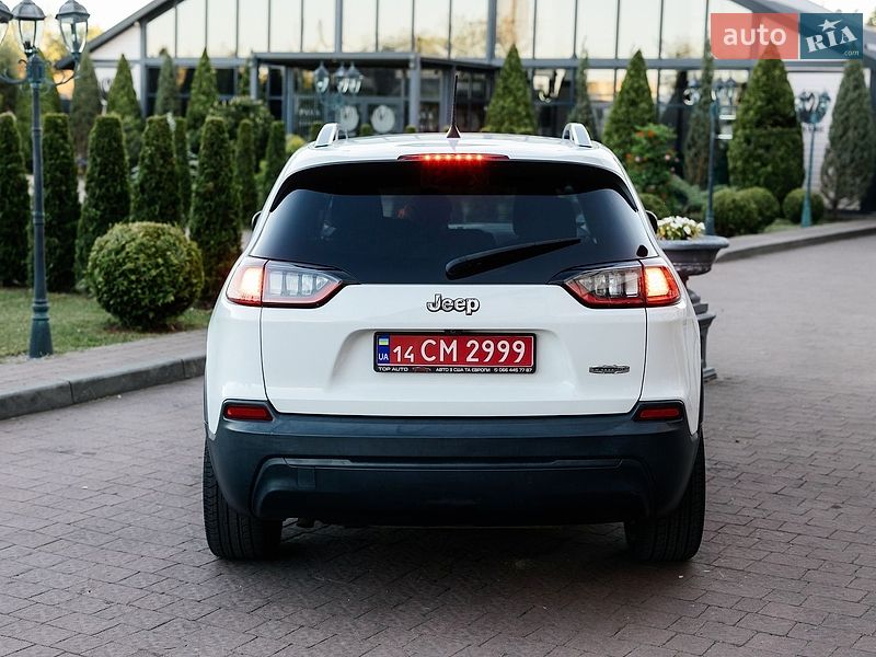 Внедорожник / Кроссовер Jeep Cherokee 2019 в Стрые