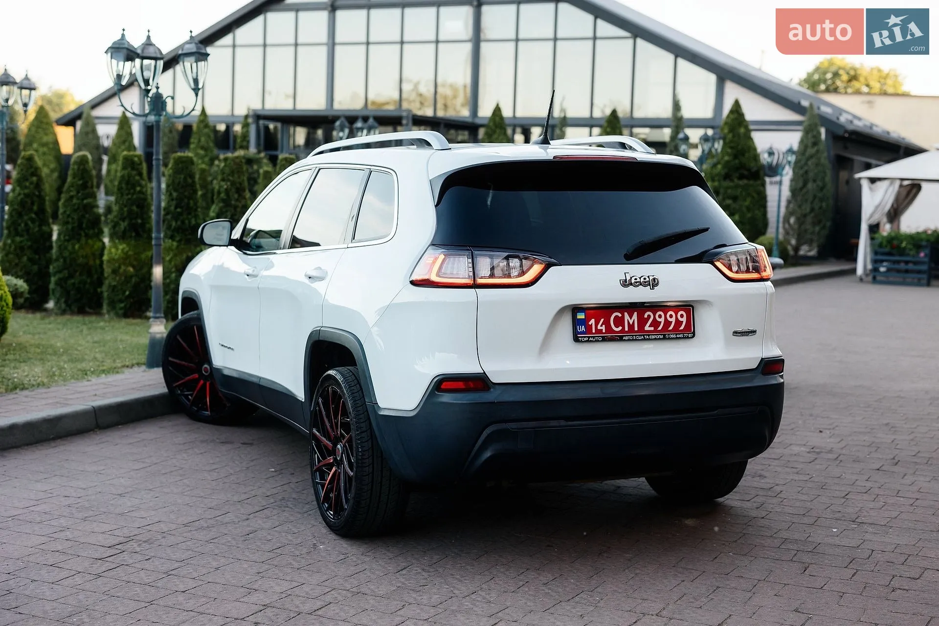 2019 Jeep Cherokee - мініатюра 19