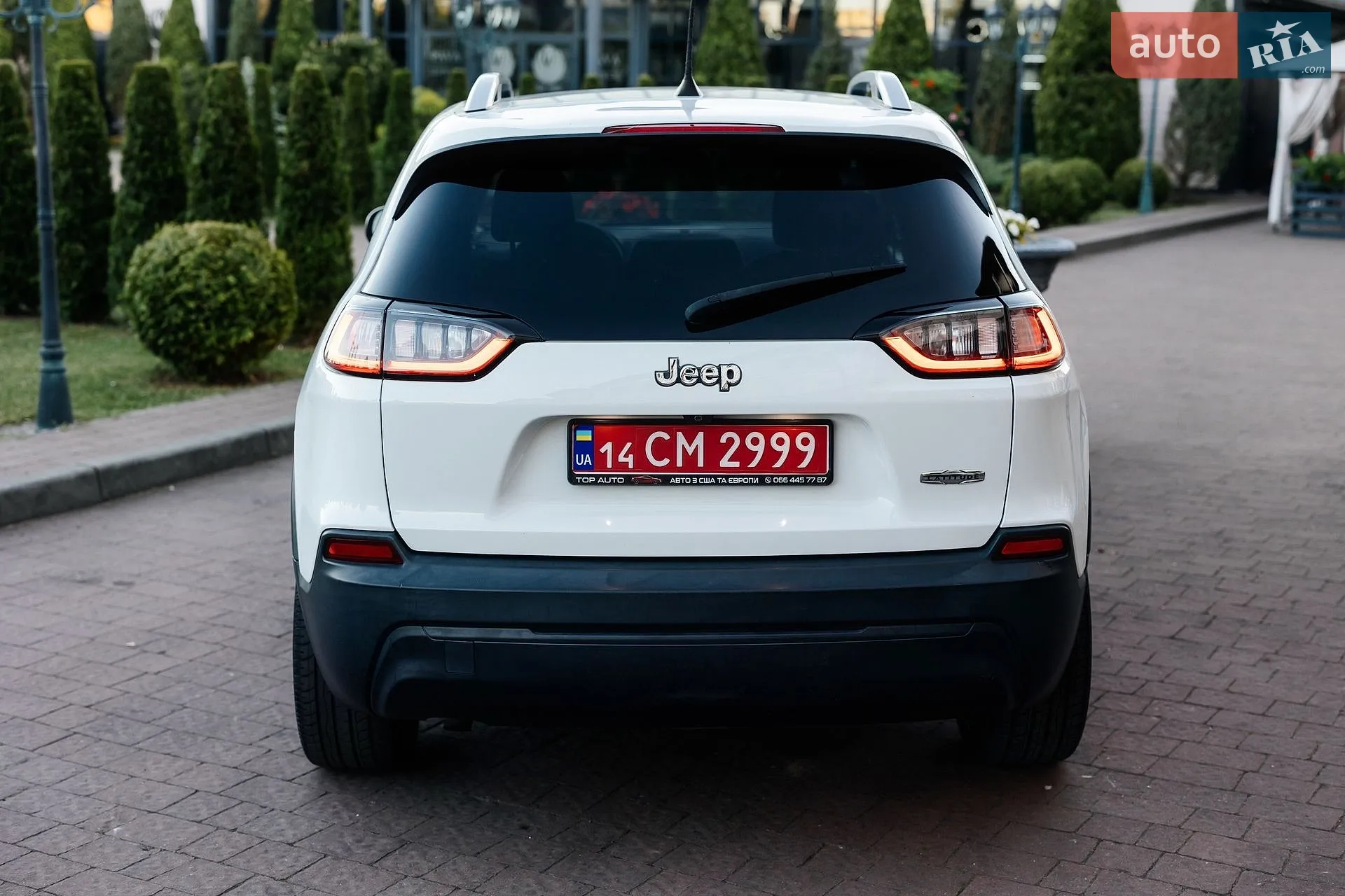 2019 Jeep Cherokee - мініатюра 22