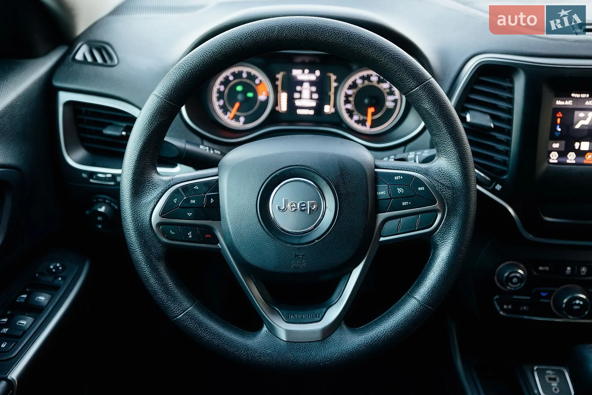 2019 Jeep Cherokee - мініатюра 36