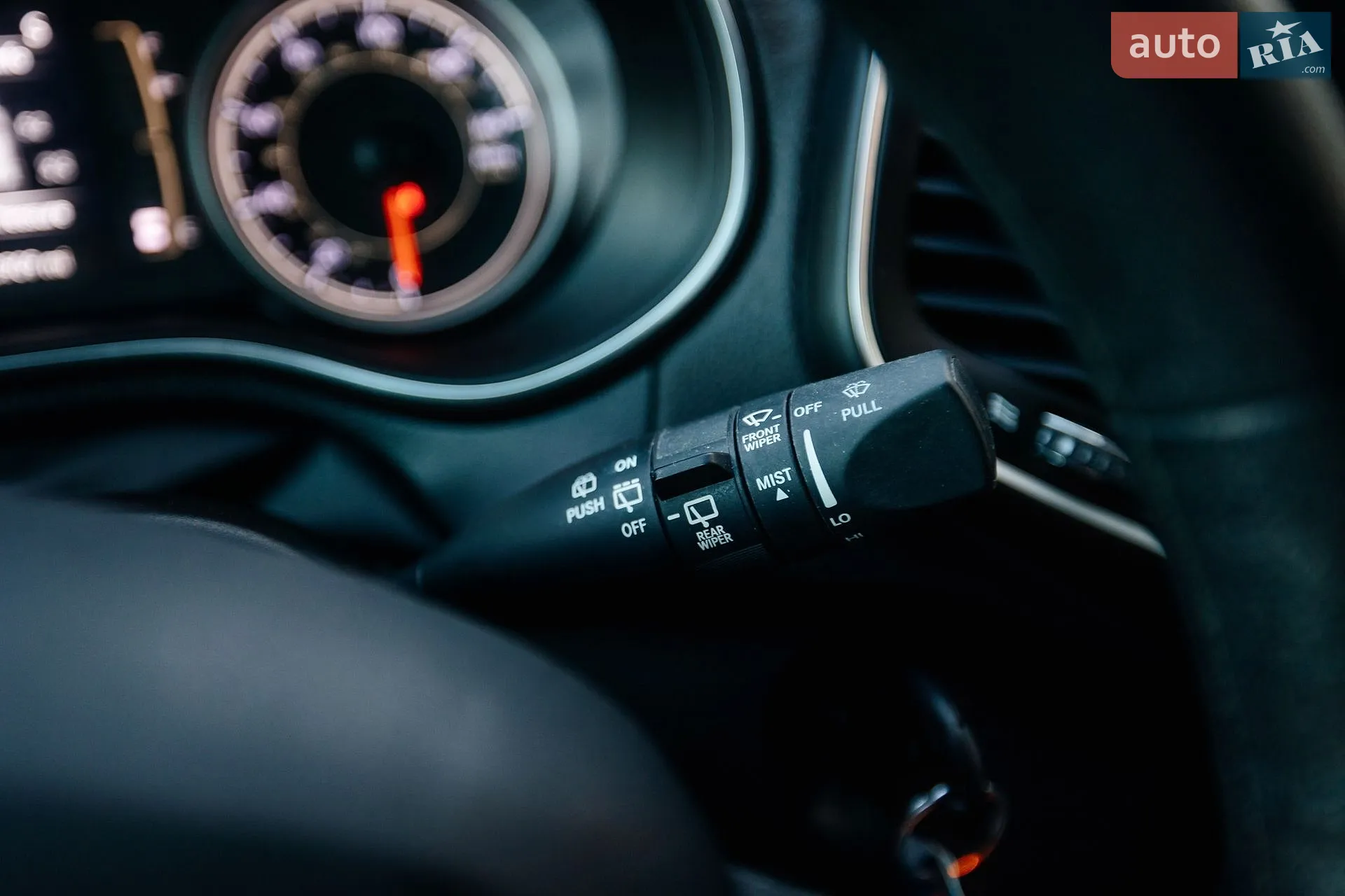 2019 Jeep Cherokee - мініатюра 43