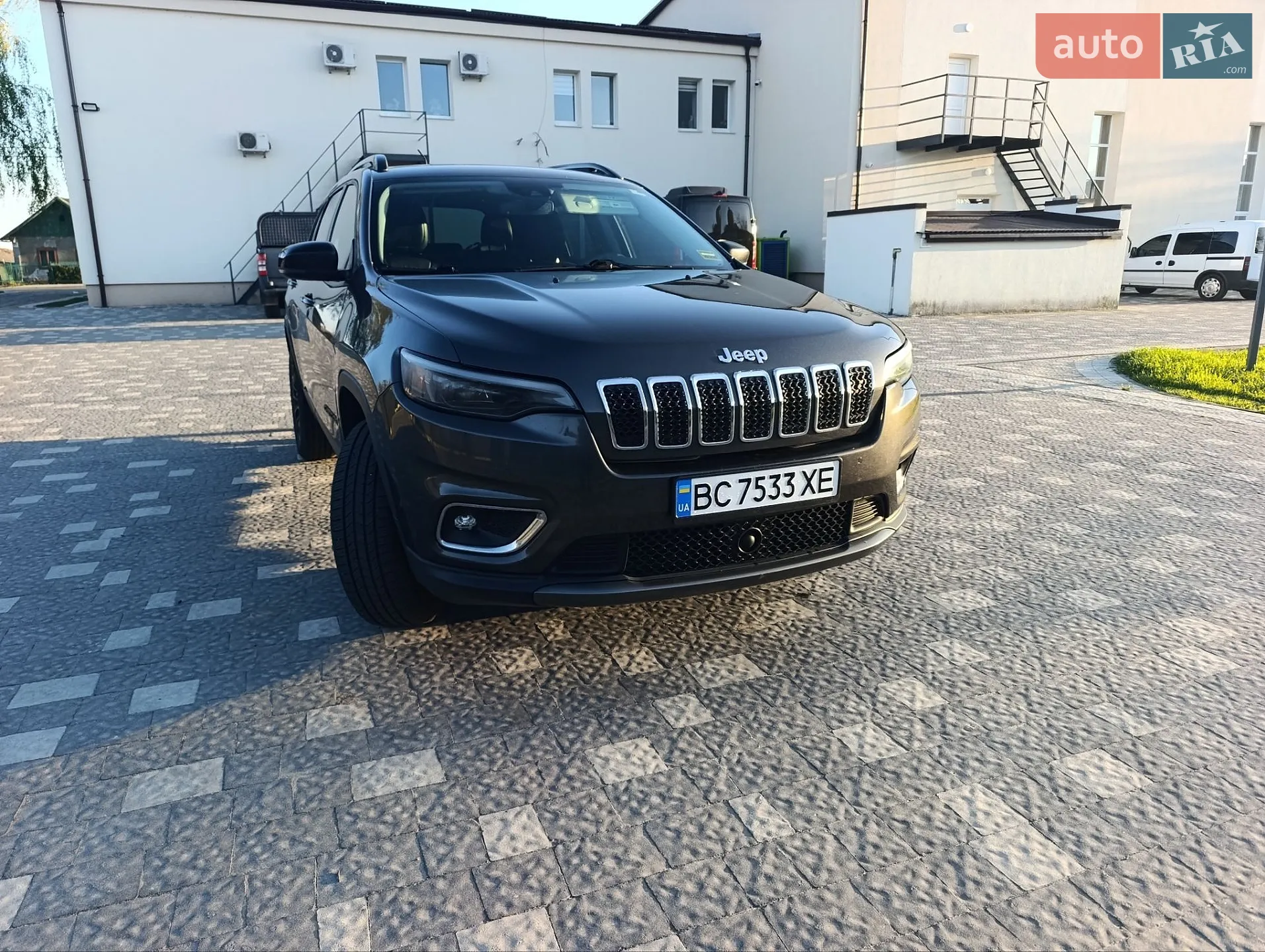 2023 Jeep Cherokee - мініатюра 8