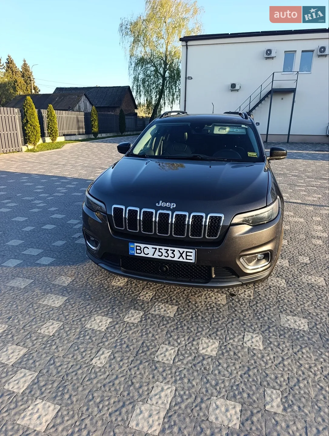 2023 Jeep Cherokee - мініатюра 2