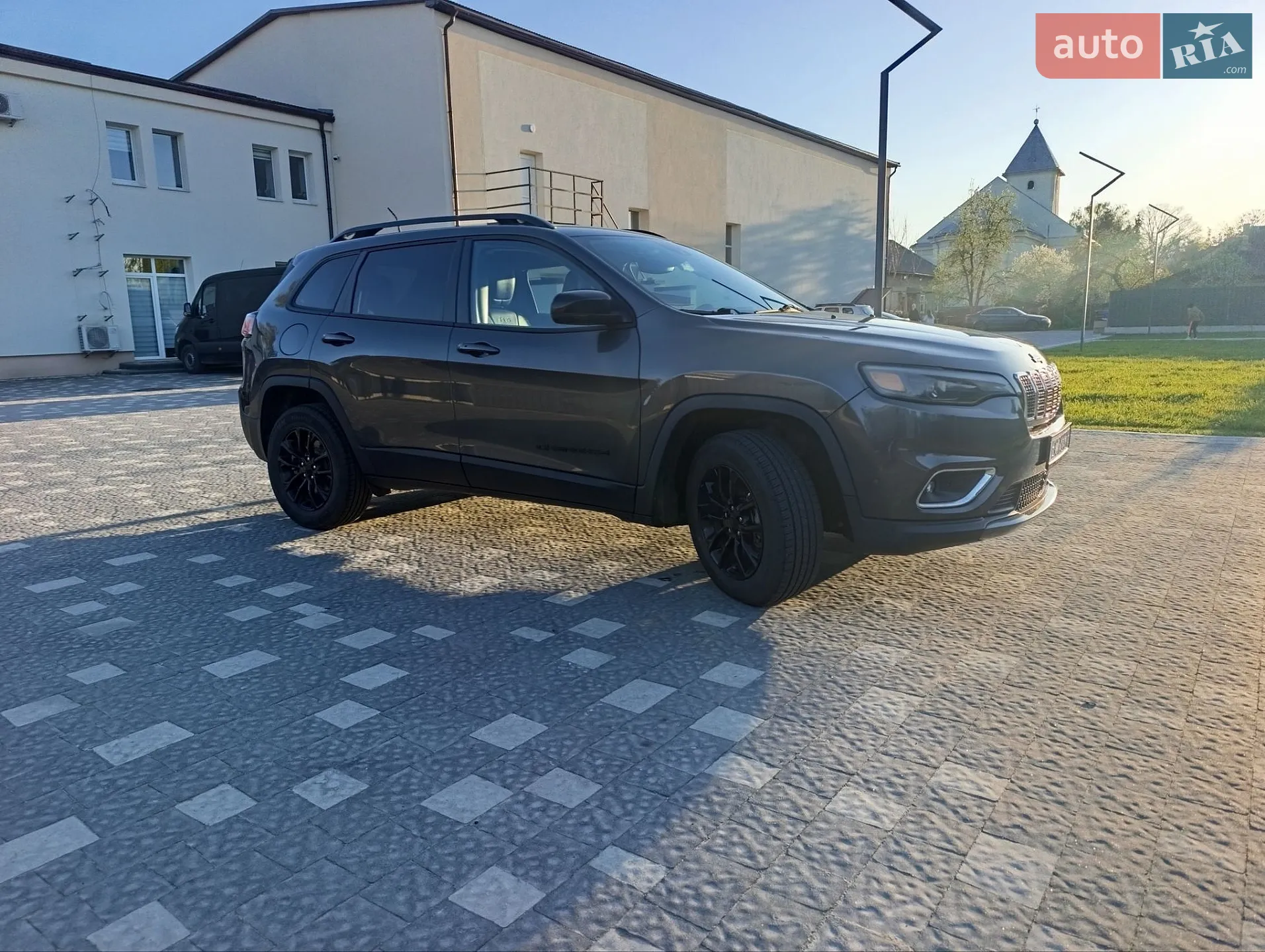 2023 Jeep Cherokee - мініатюра 25