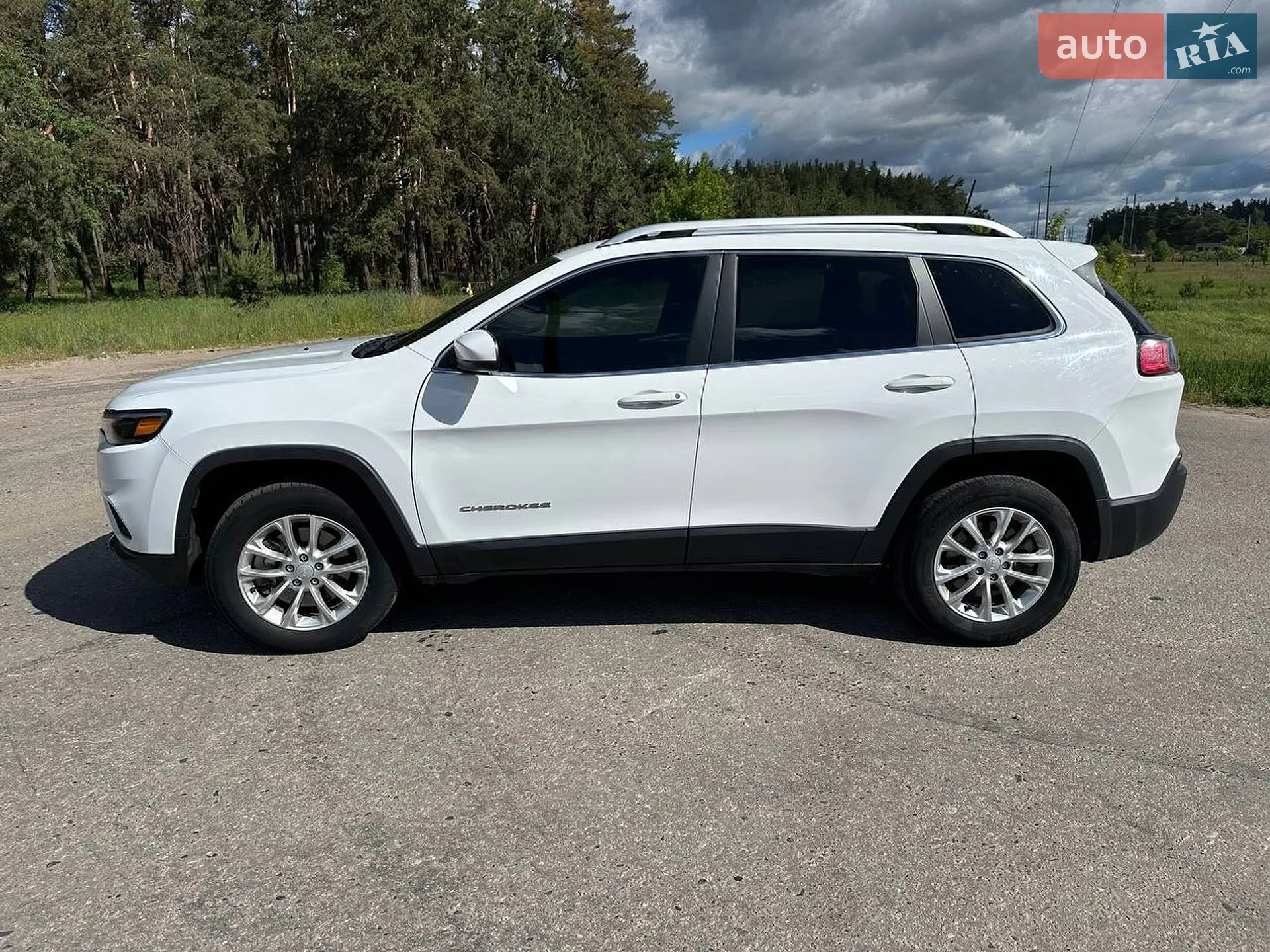 2018 Jeep Cherokee - мініатюра 3
