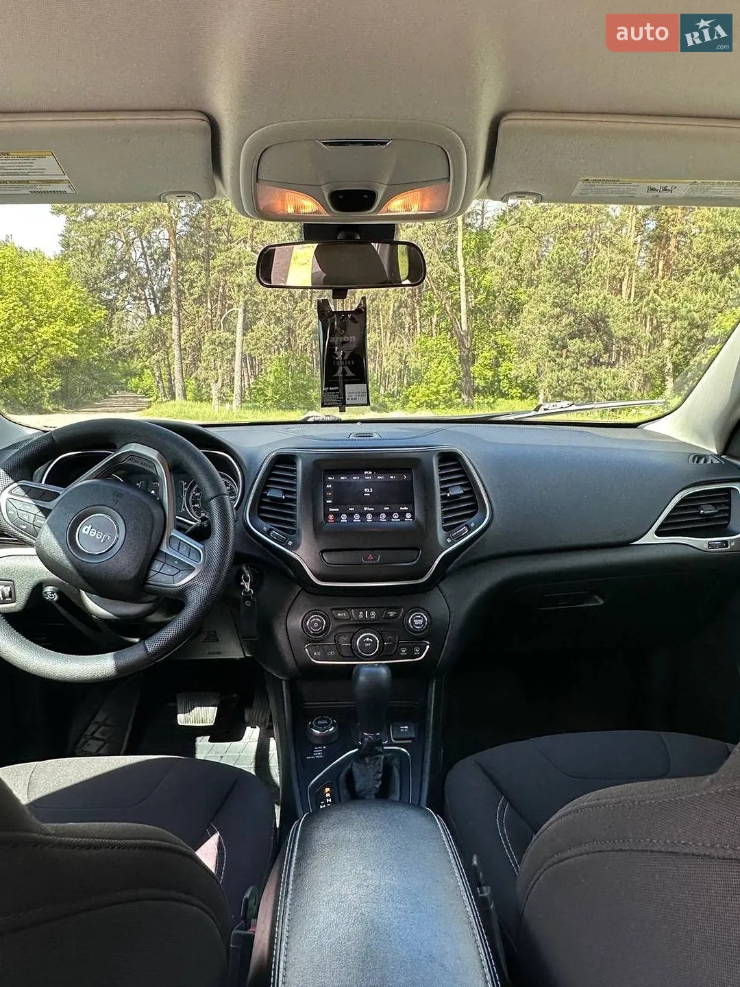 2018 Jeep Cherokee - мініатюра 8