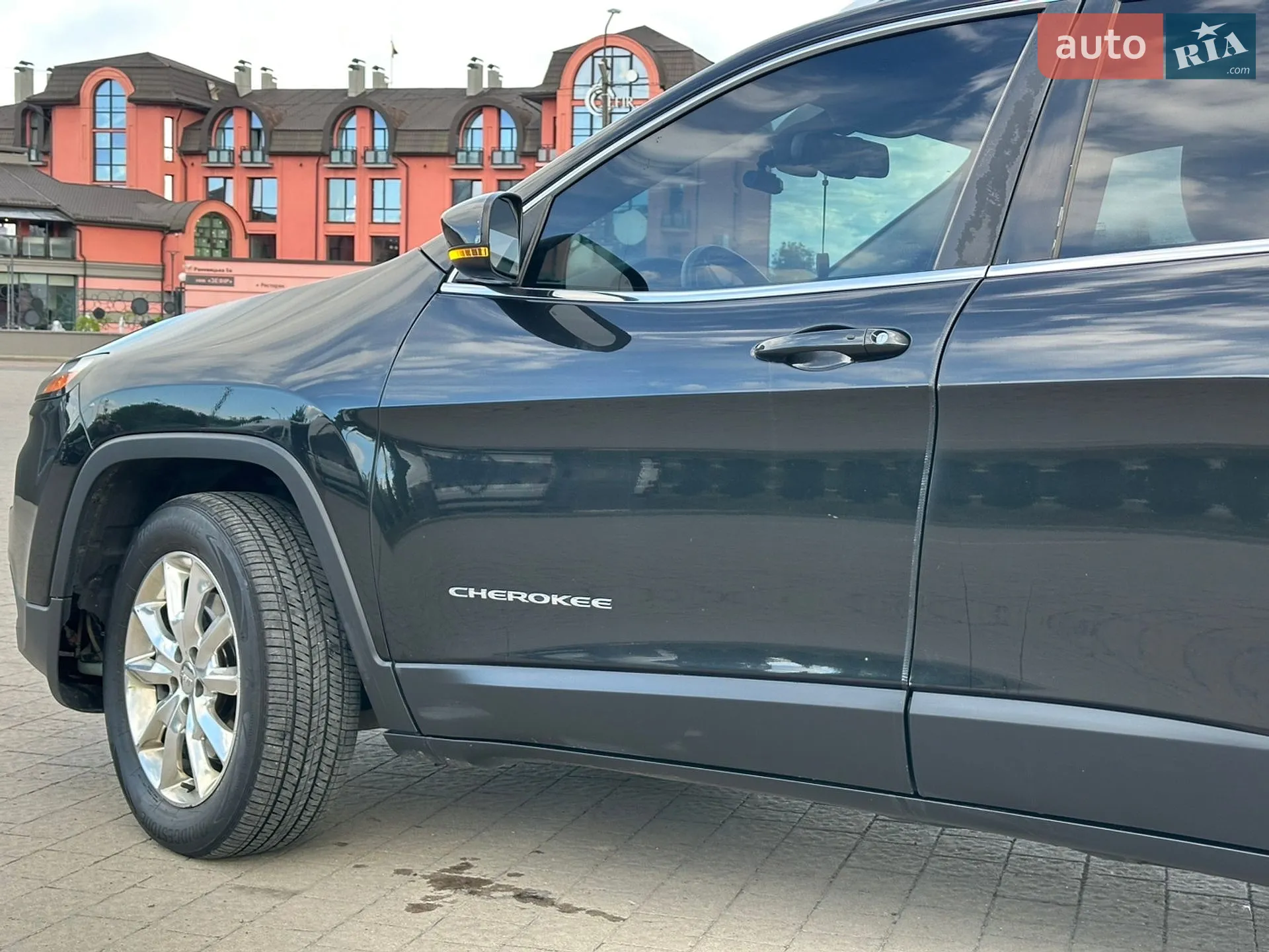 2015 Jeep Cherokee - мініатюра 17