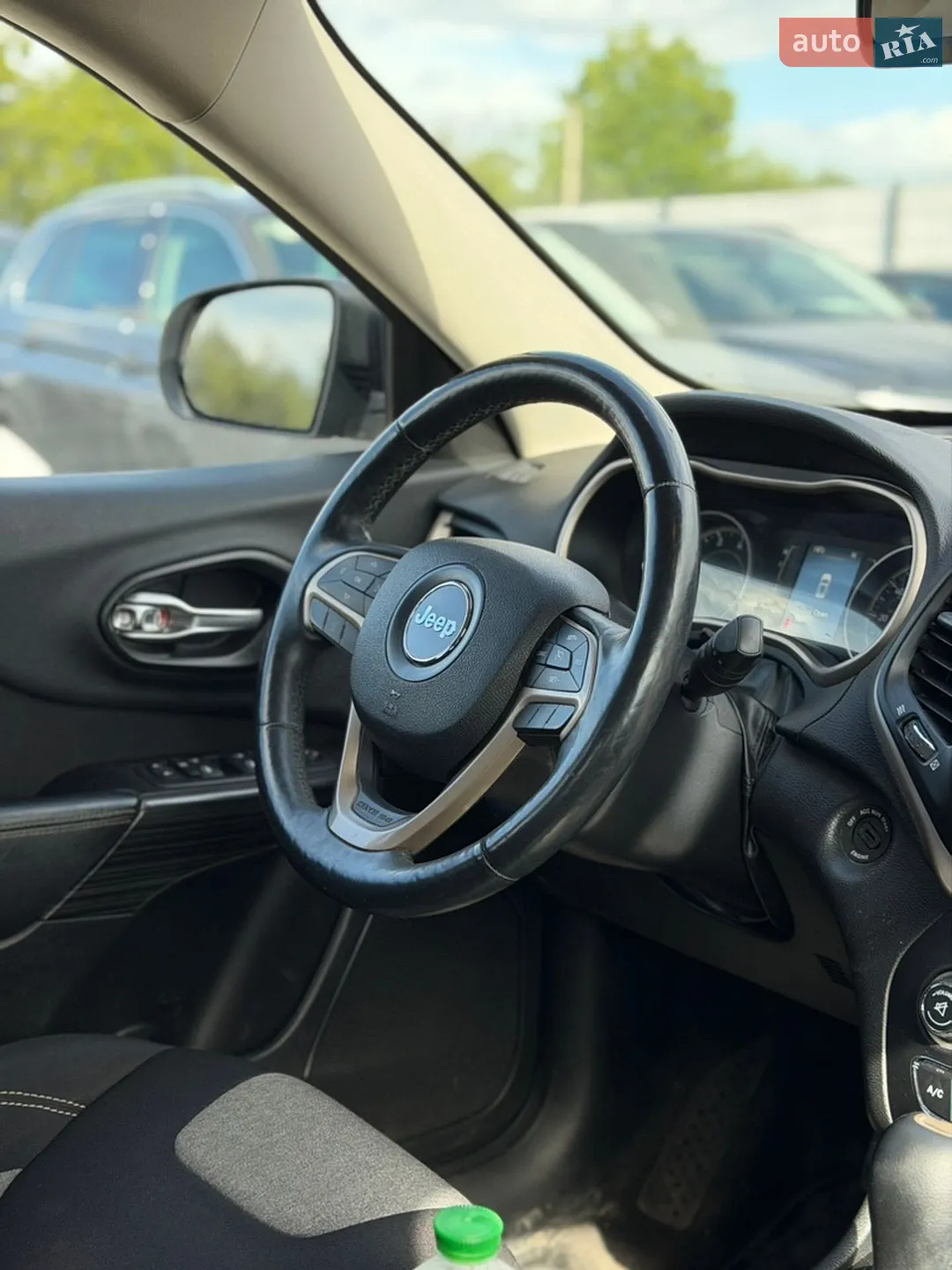 2014 Jeep Cherokee - мініатюра 30