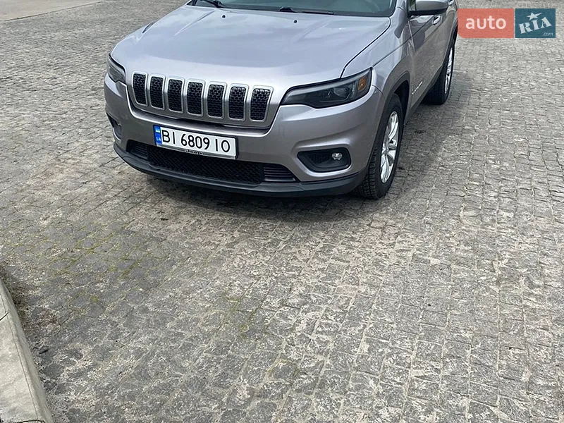 Jeep Cherokee