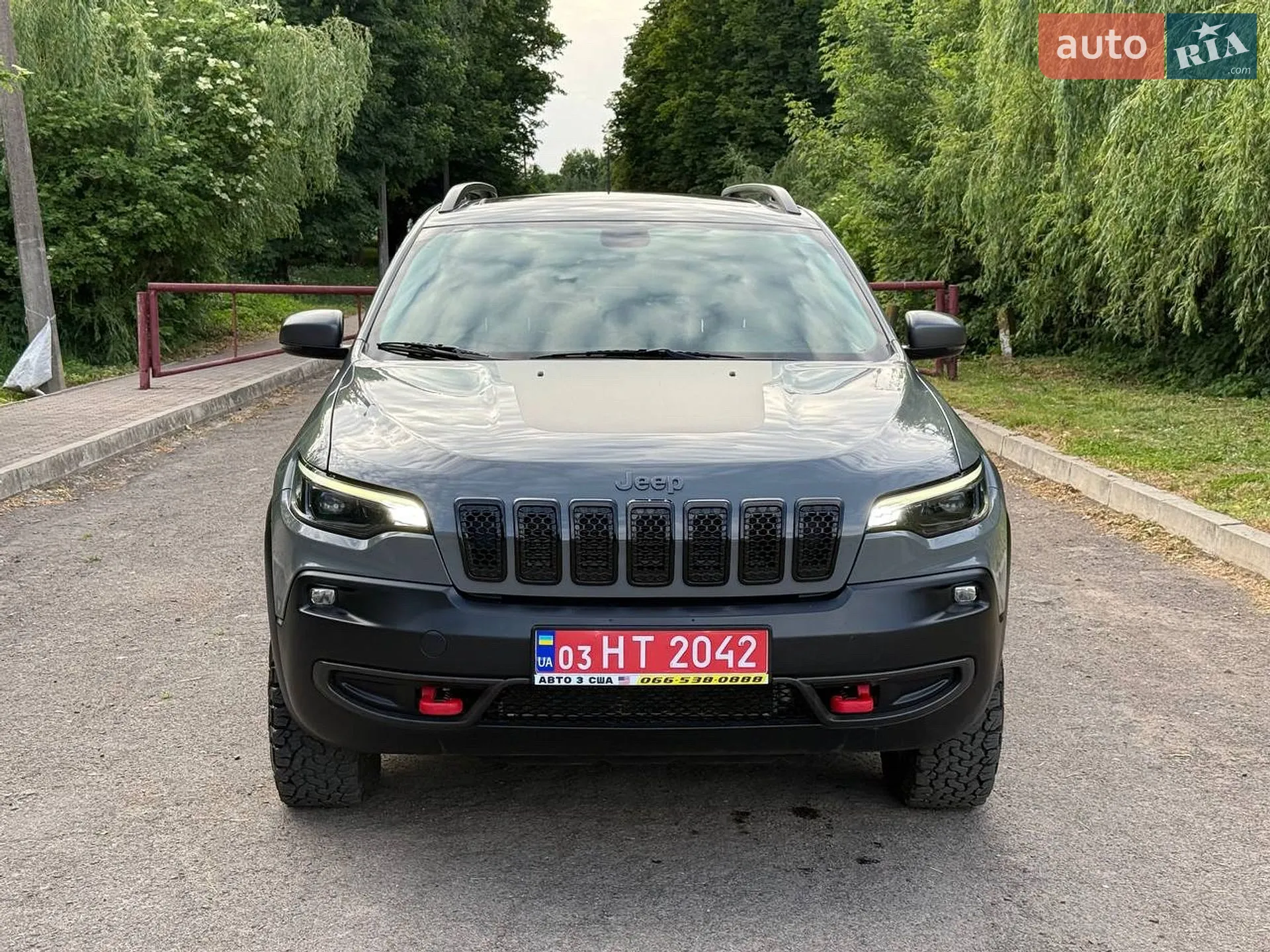 2019 Jeep Cherokee - мініатюра 3