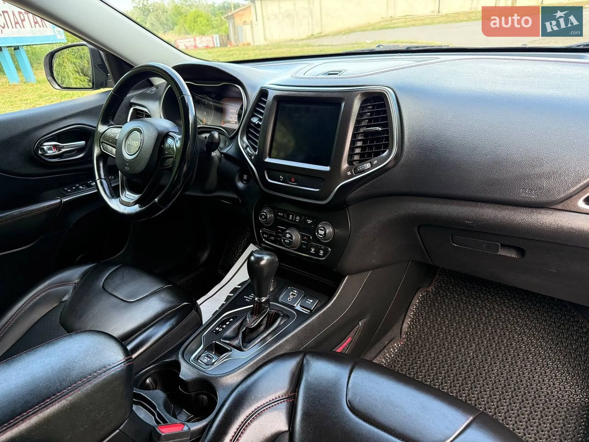 2019 Jeep Cherokee - мініатюра 37