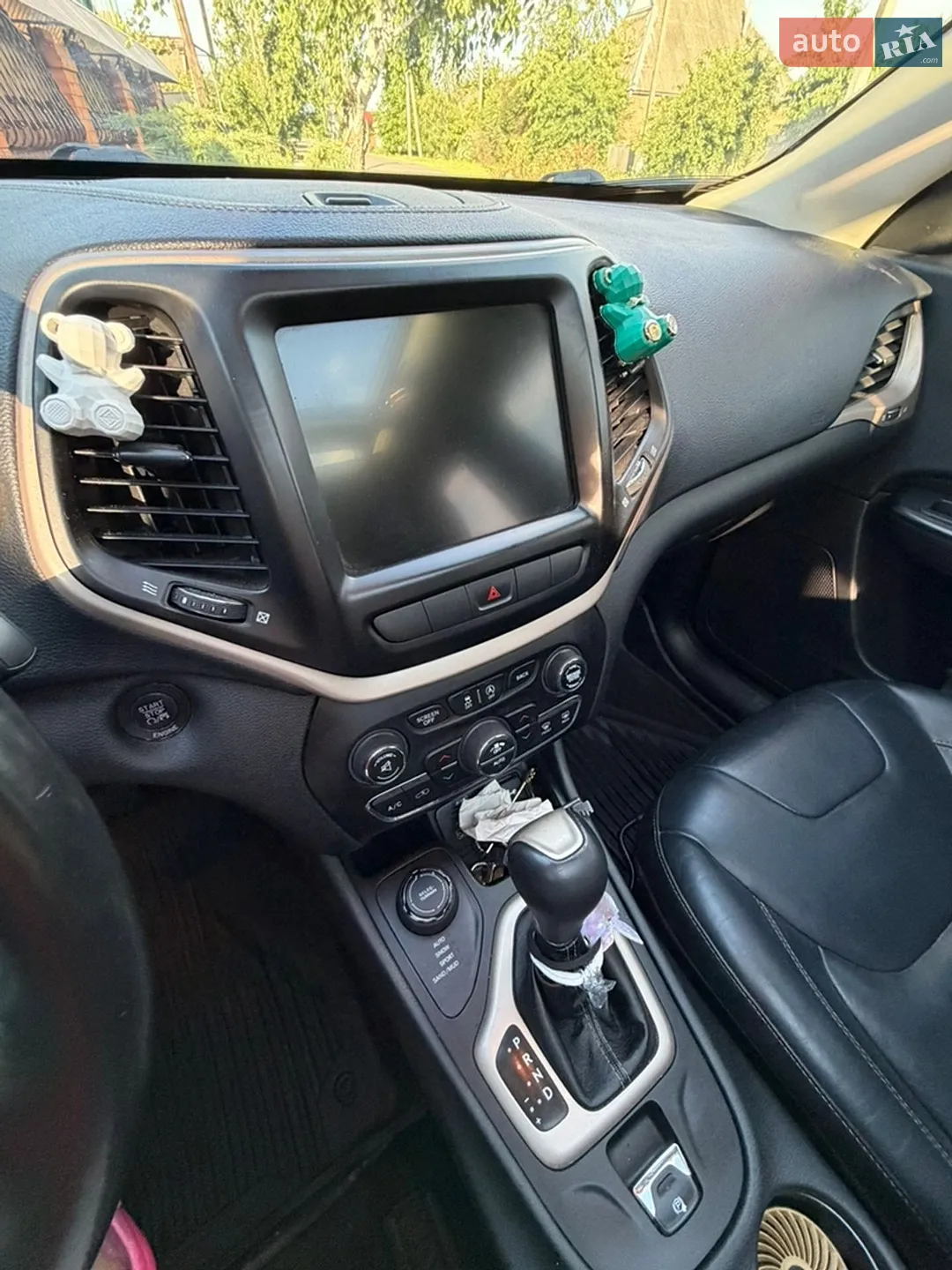 2014 Jeep Cherokee - мініатюра 10