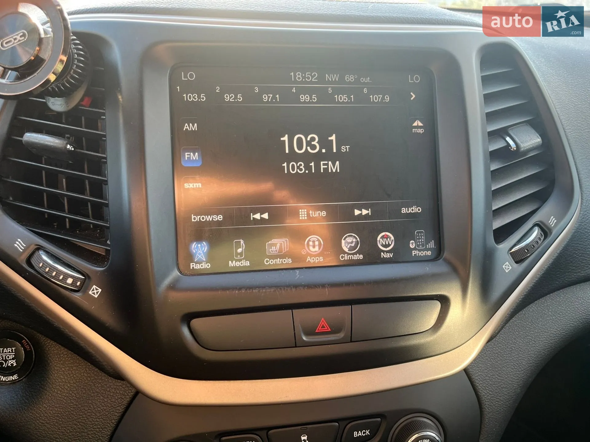 2015 Jeep Cherokee - мініатюра 21