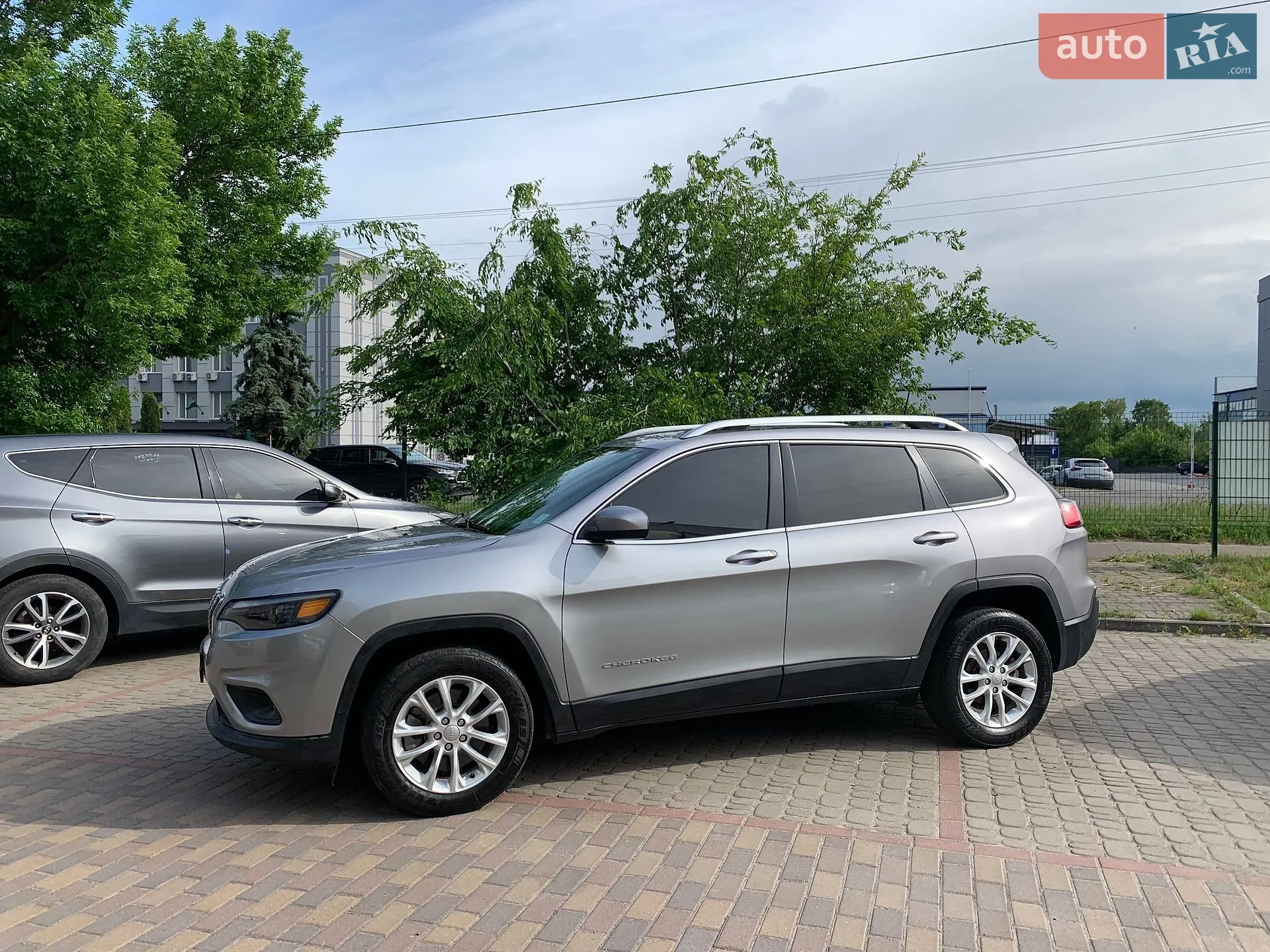 2019 Jeep Cherokee - мініатюра 9