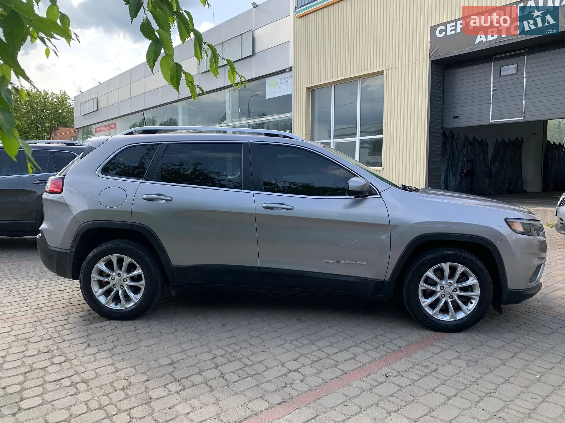 2019 Jeep Cherokee - мініатюра 22