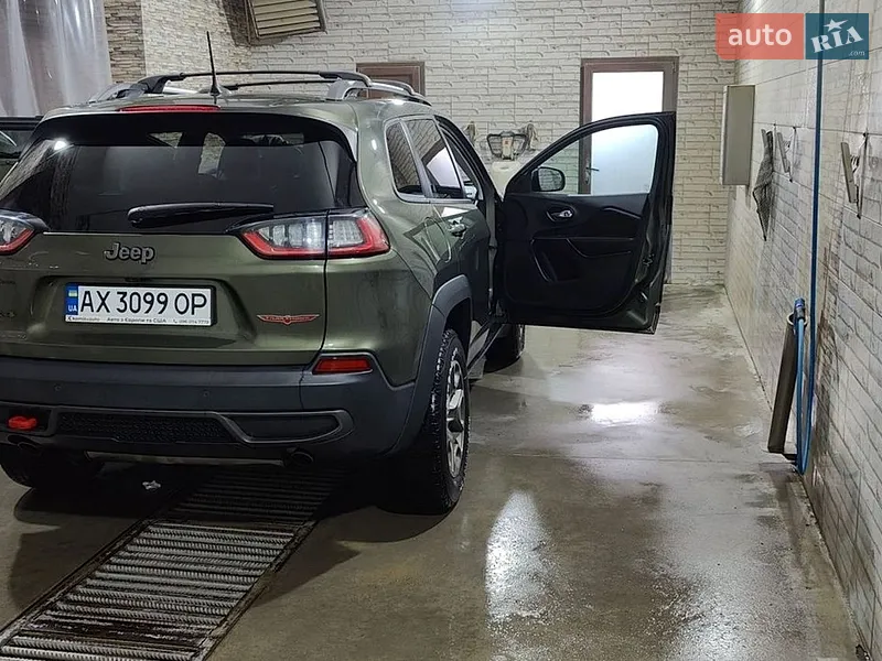 Jeep Cherokee 2019 VIN 1C4PJMBX7LD573116 фото оголошення 23 з 66