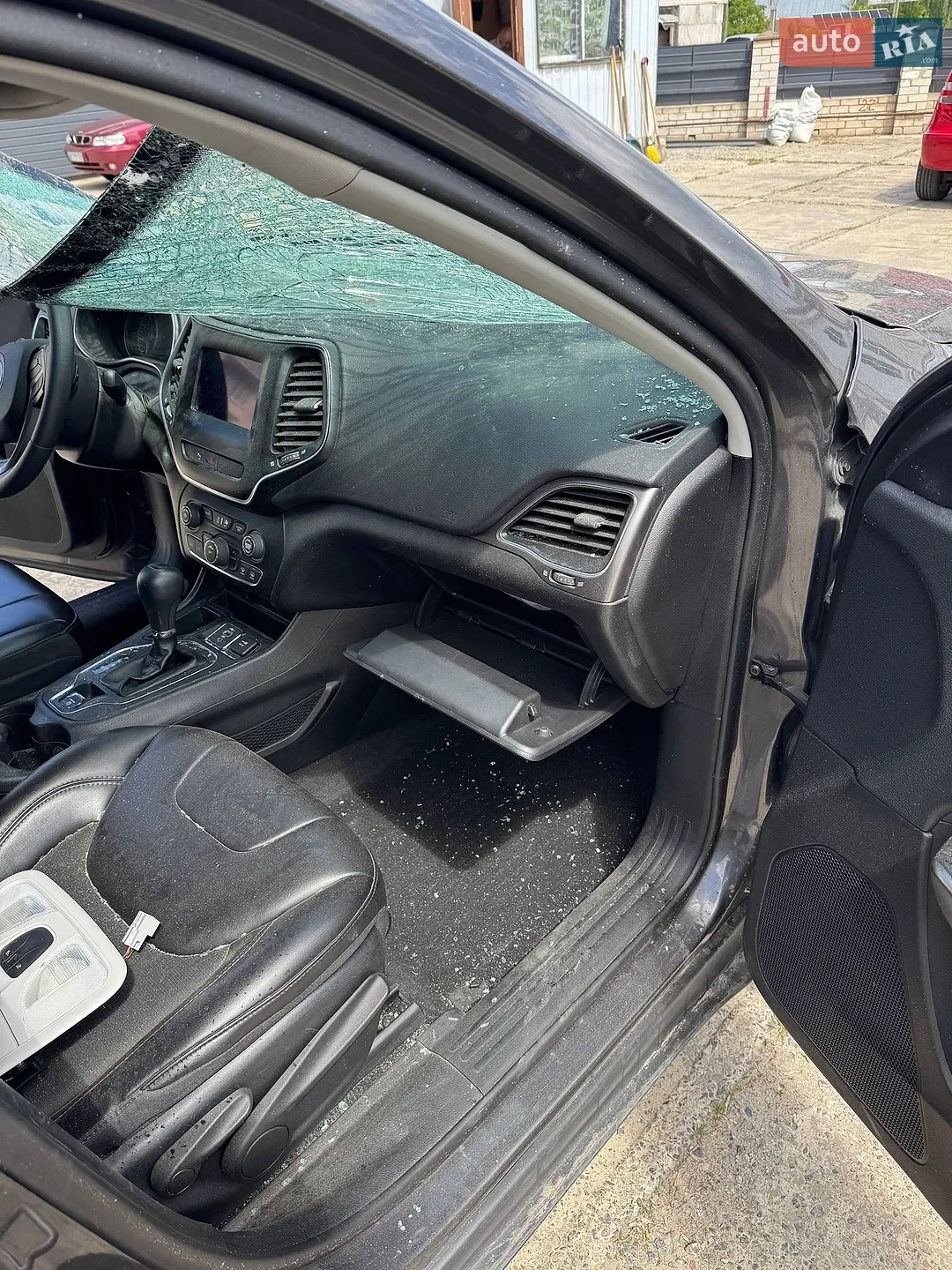 2019 Jeep Cherokee - мініатюра 9