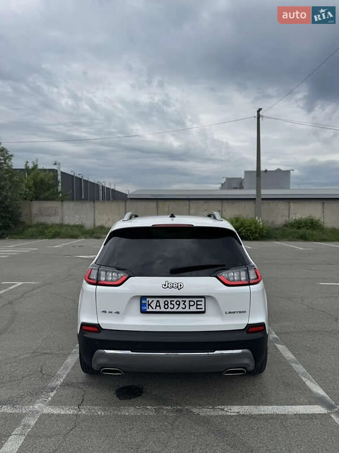 2019 Jeep Cherokee - мініатюра 2
