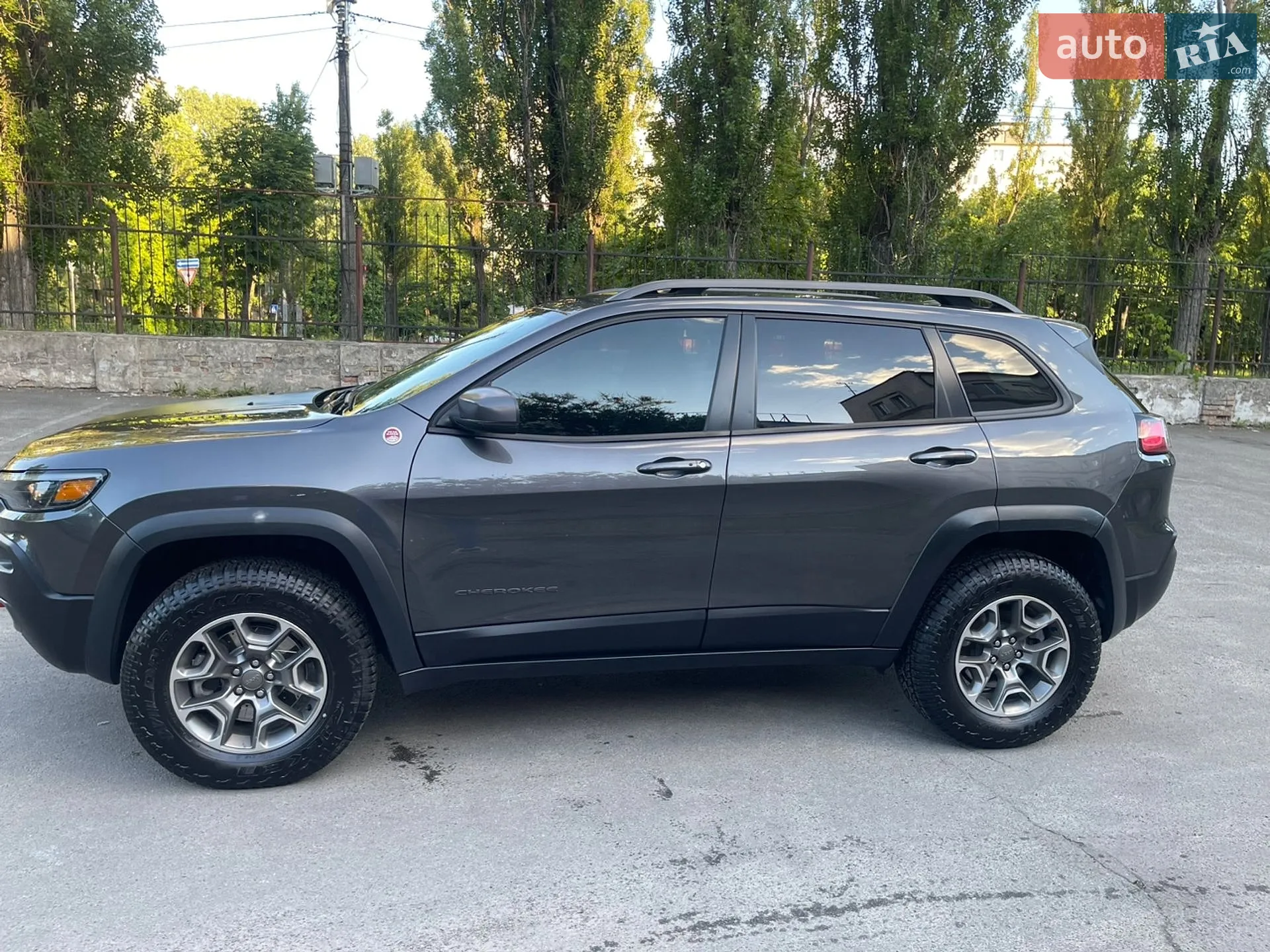 2021 Jeep Cherokee - мініатюра 5