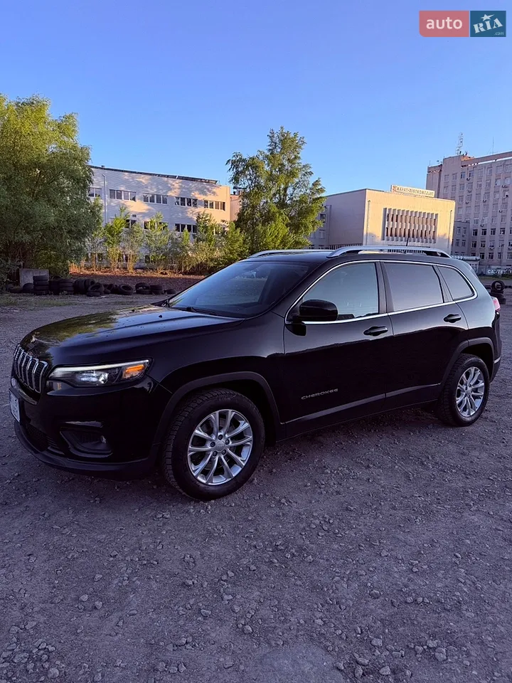 2019 Jeep Cherokee - мініатюра 31