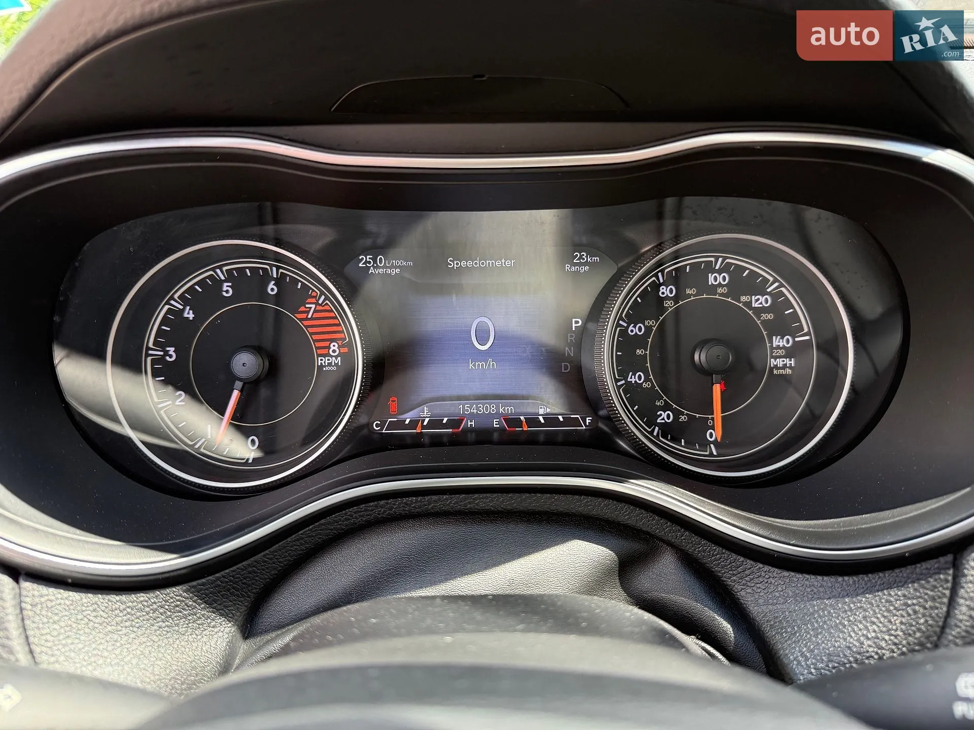 2020 Jeep Cherokee - мініатюра 31